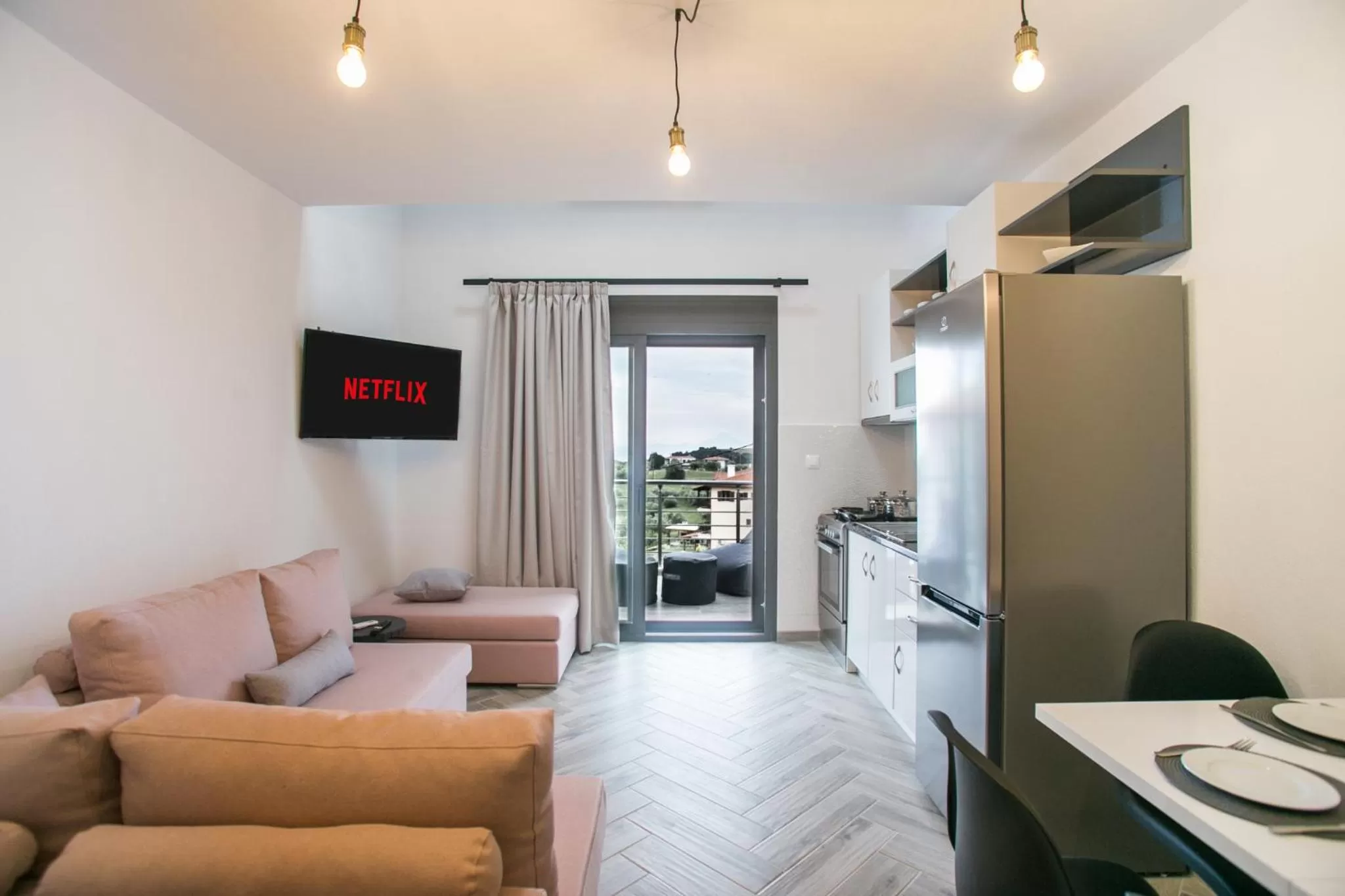 Anemos Luxury Apartments