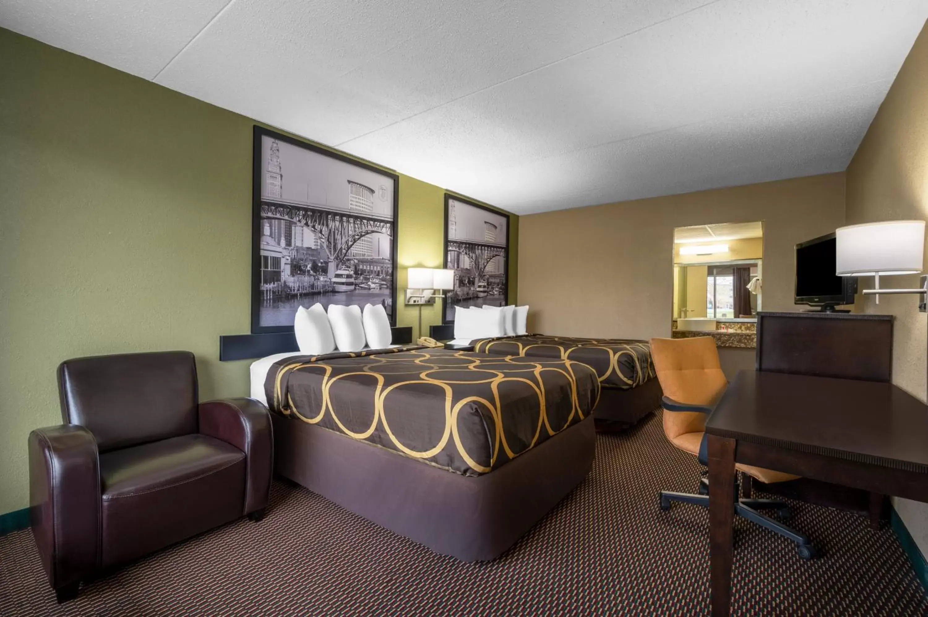 Double Room with Two Double Beds - Smoking in Super 8 by Wyndham Perrysburg-Toledo Double Room with Two Double Beds - Smoking in Super 8 by Wyndham Perrysburg-Toledo
