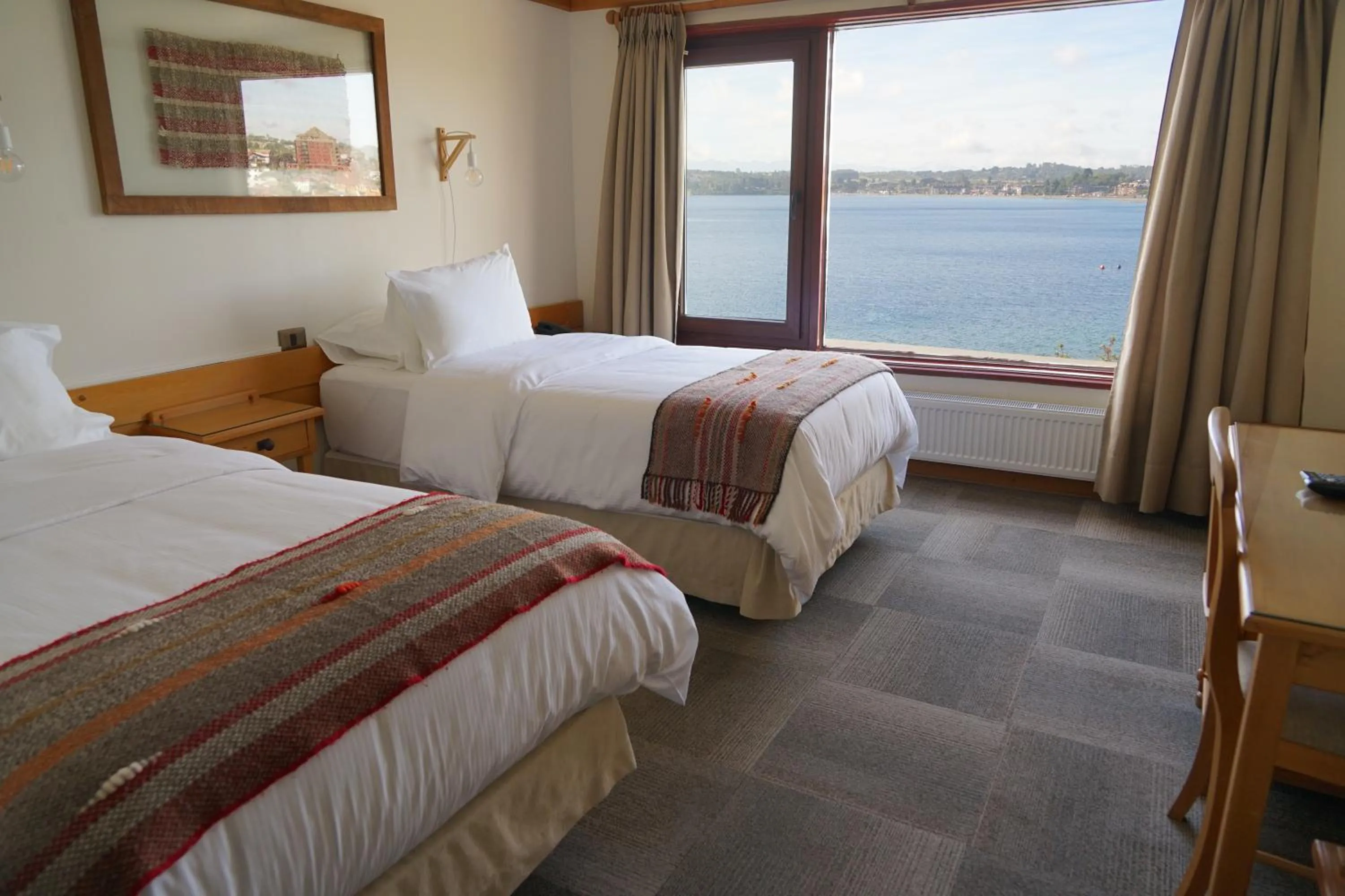 Lake view, Bed in Hotel Cabaña Del Lago Puerto Varas