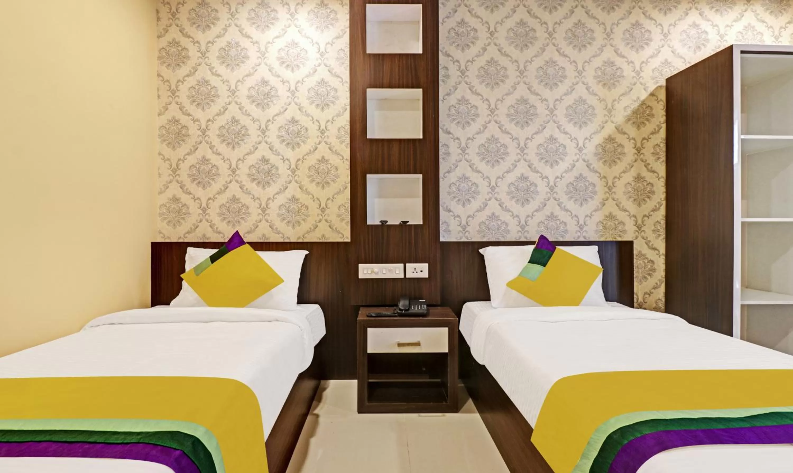 Bedroom, Bed in Itsy Hotels Sapphire Residency