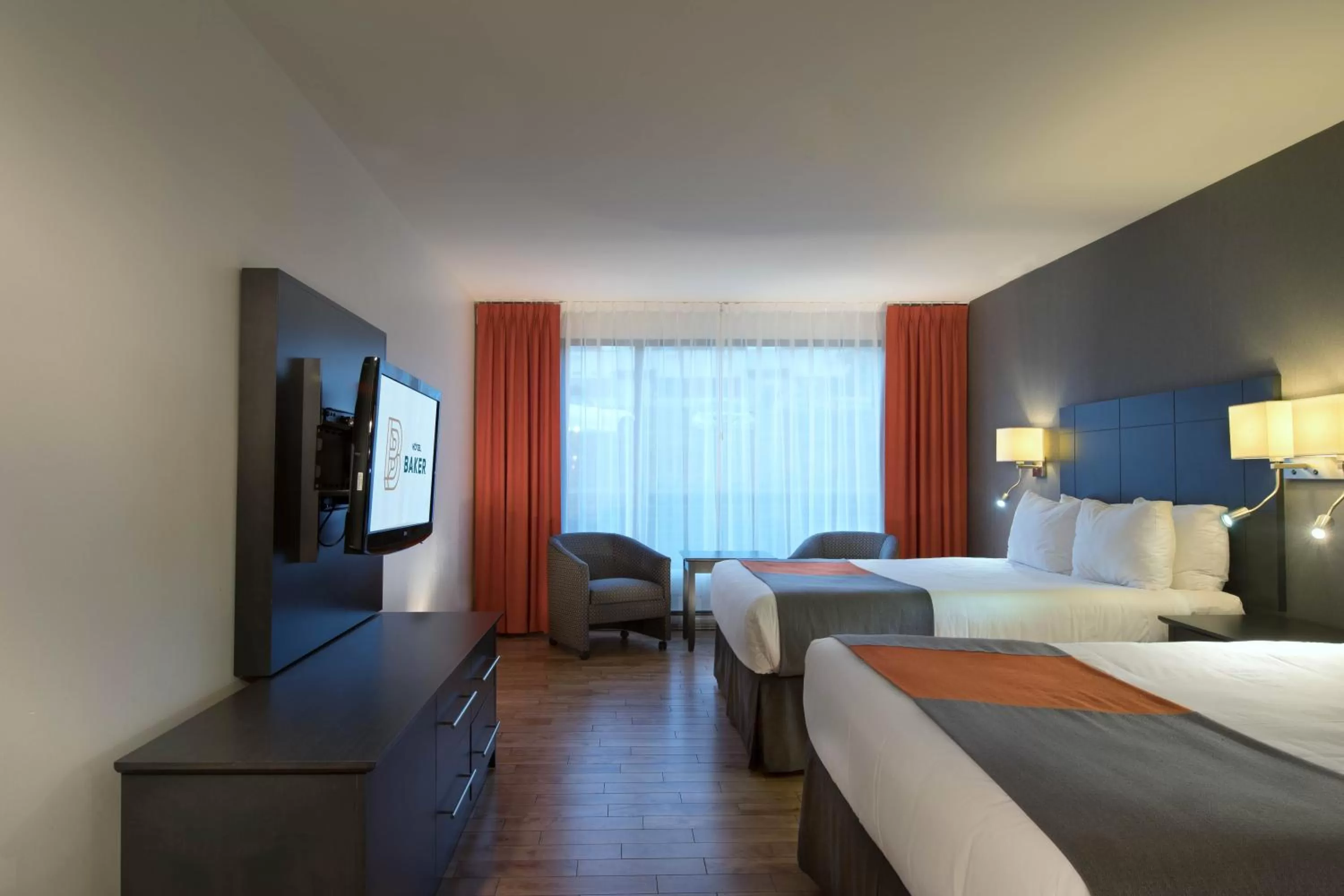 City view, Bed in Hôtel Baker