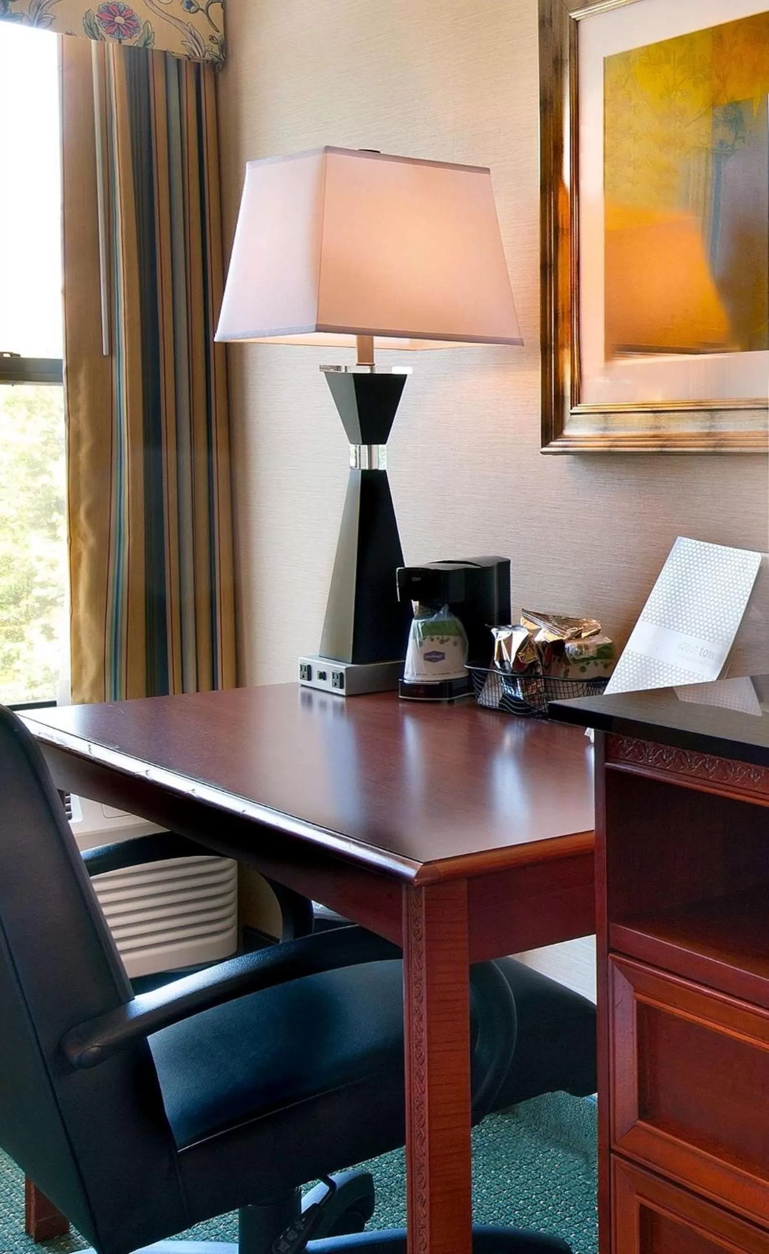 Bed in Hampton Inn Alexandria