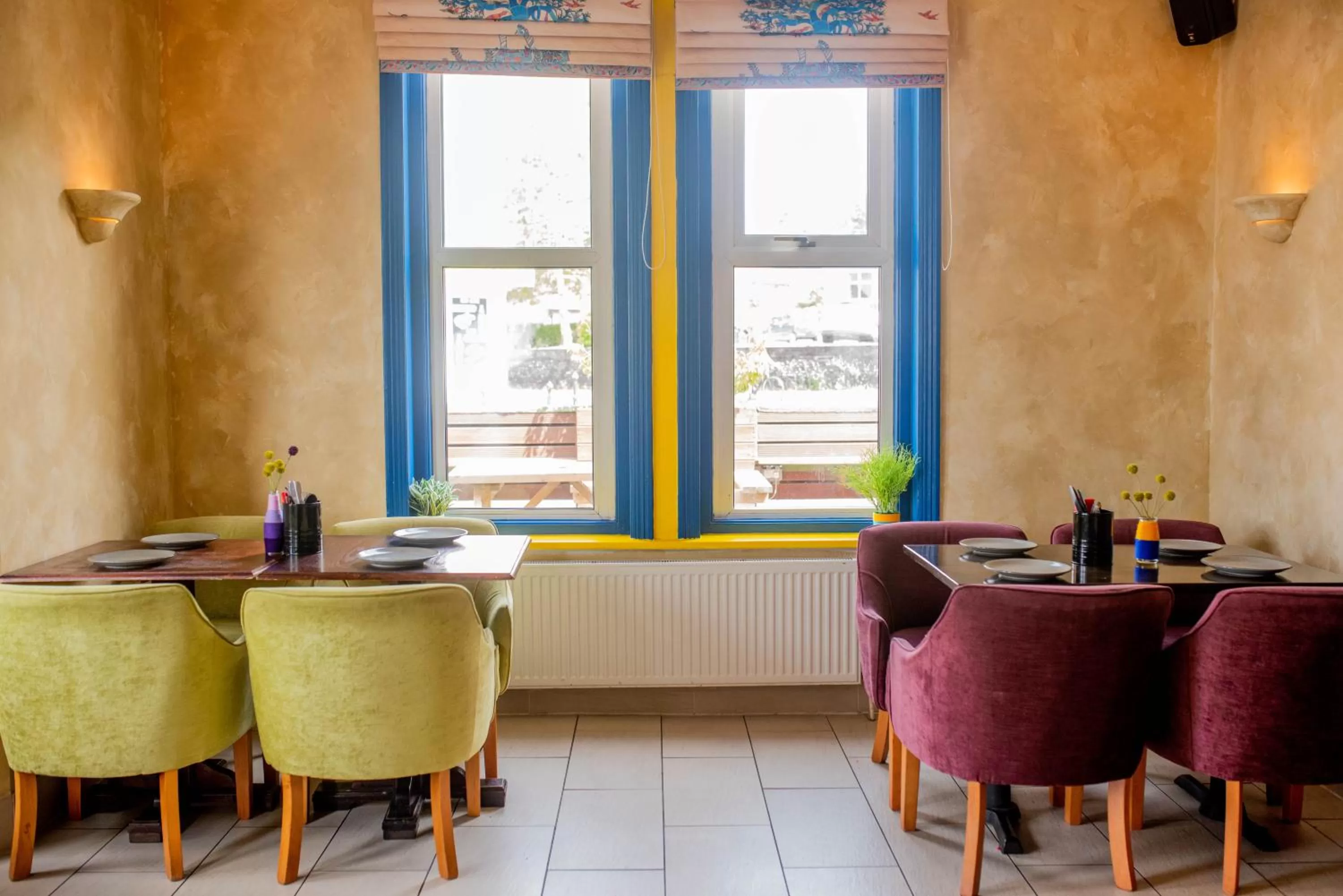 Restaurant/places to eat in Revado Hotel