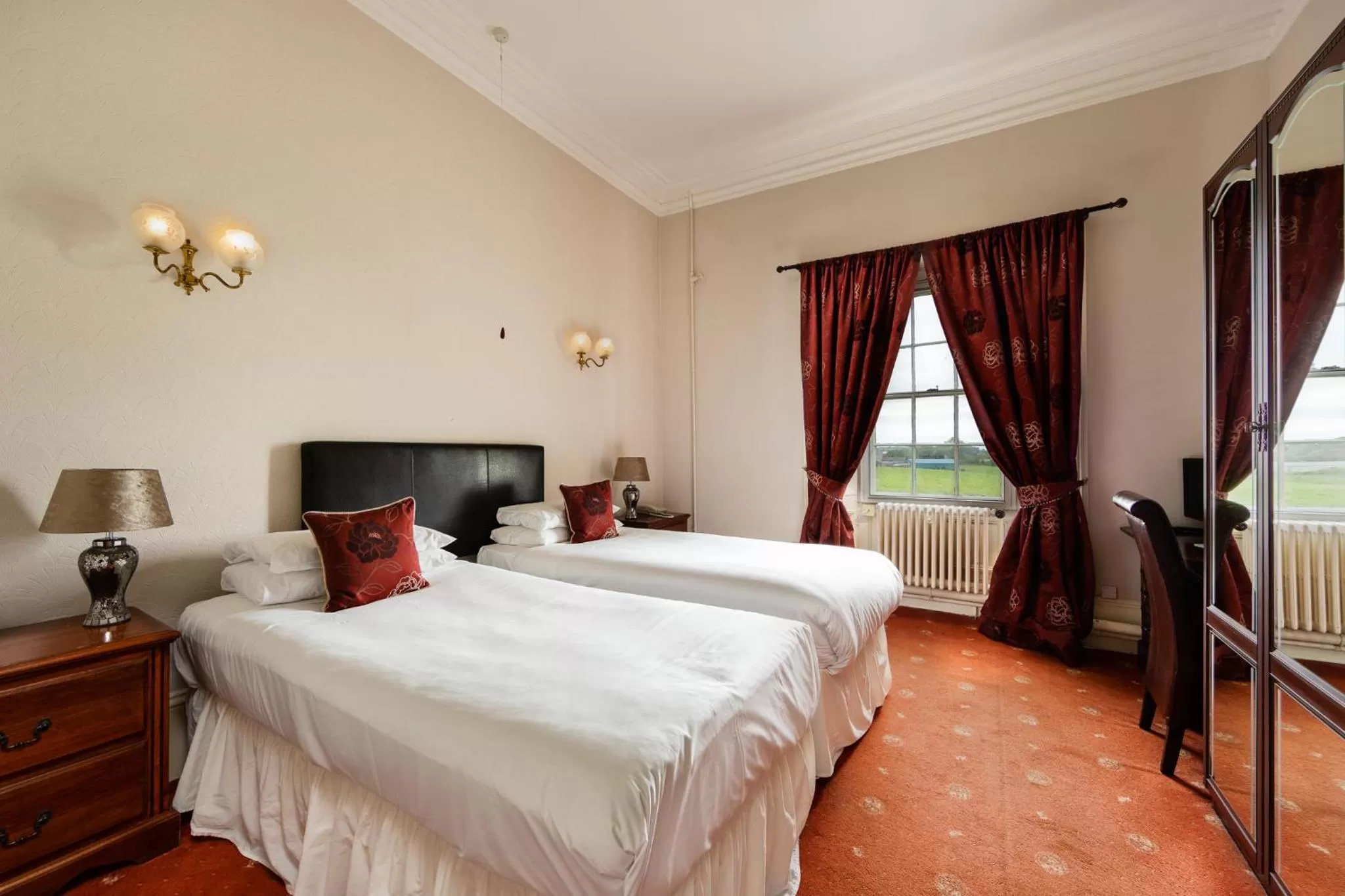 Bedroom, Bed in The Greenhill Hotel