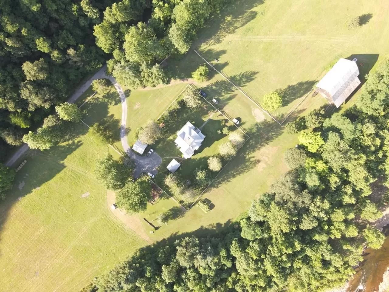 Day in Laurel River Club Bed & Breakfast or LRCBNB