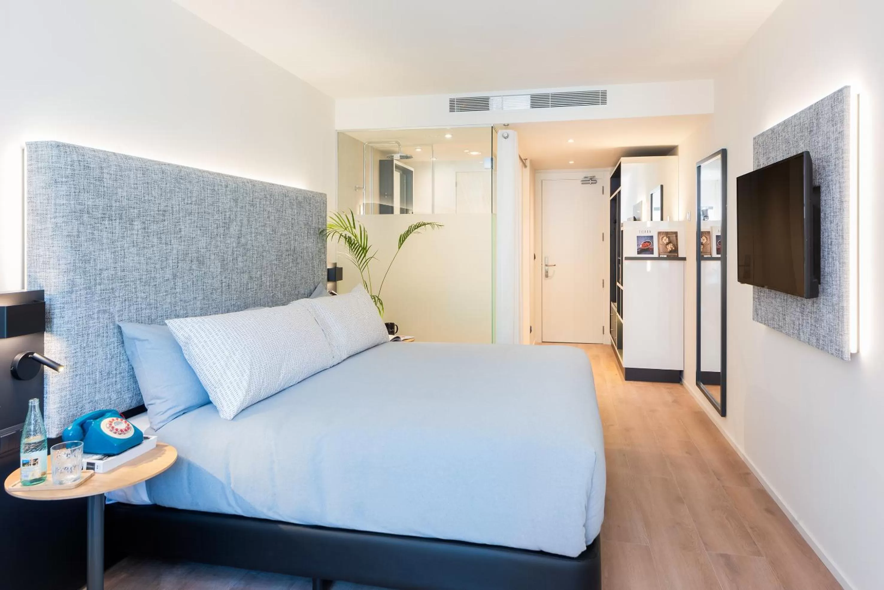 Bed in INNSiDE by Meliá Zaragoza