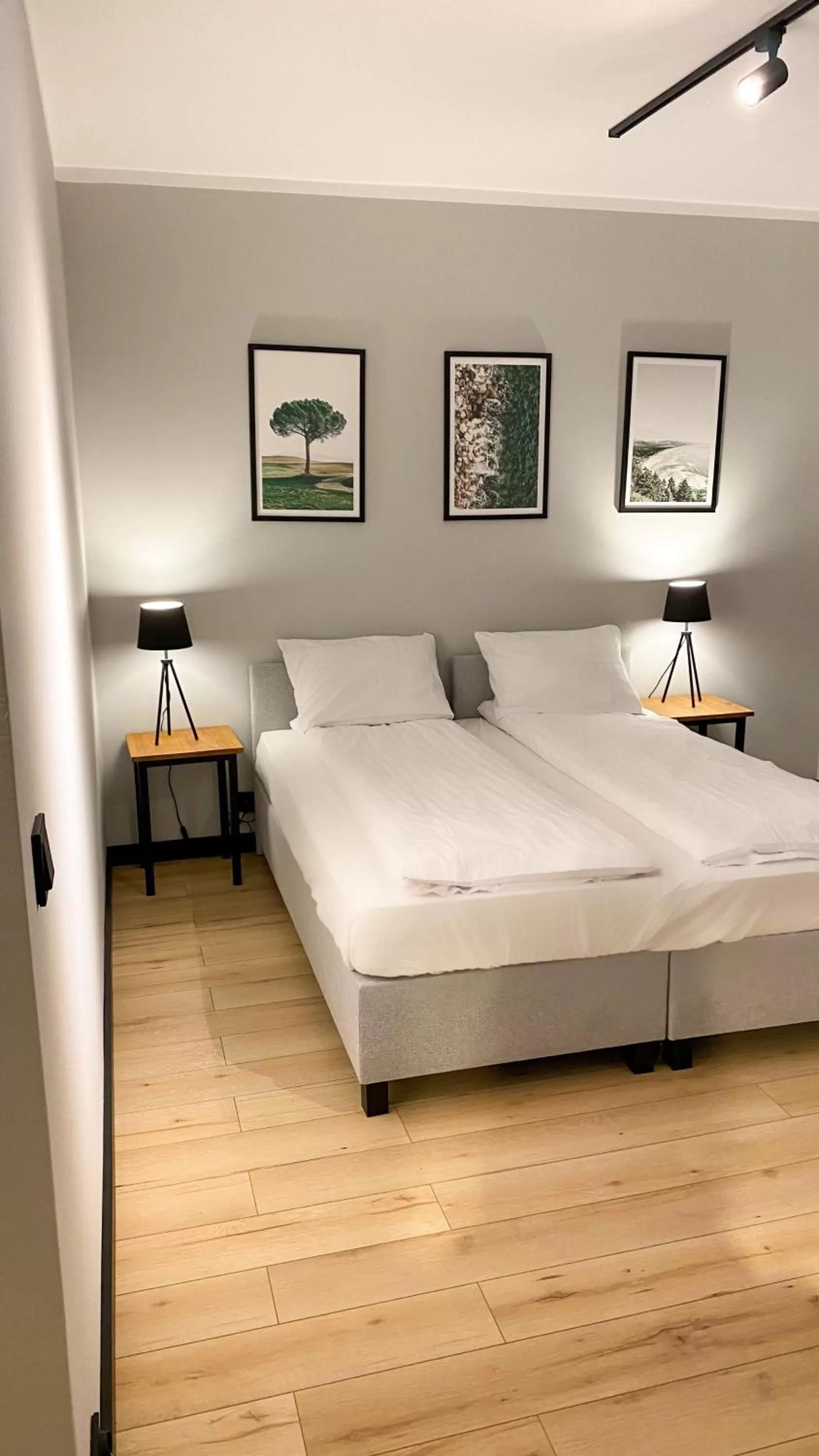 Bed in Zajazd Valentino / Listopadowa 55