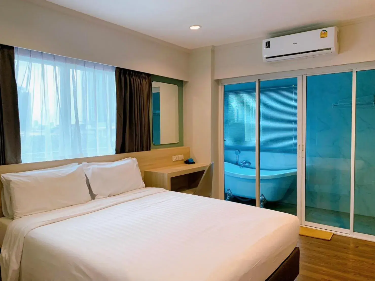 Presidential Suite in Miloft Sathorn Hotel - SHA Plus Certified Presidential Suite in Miloft Sathorn Hotel - SHA Plus Certified