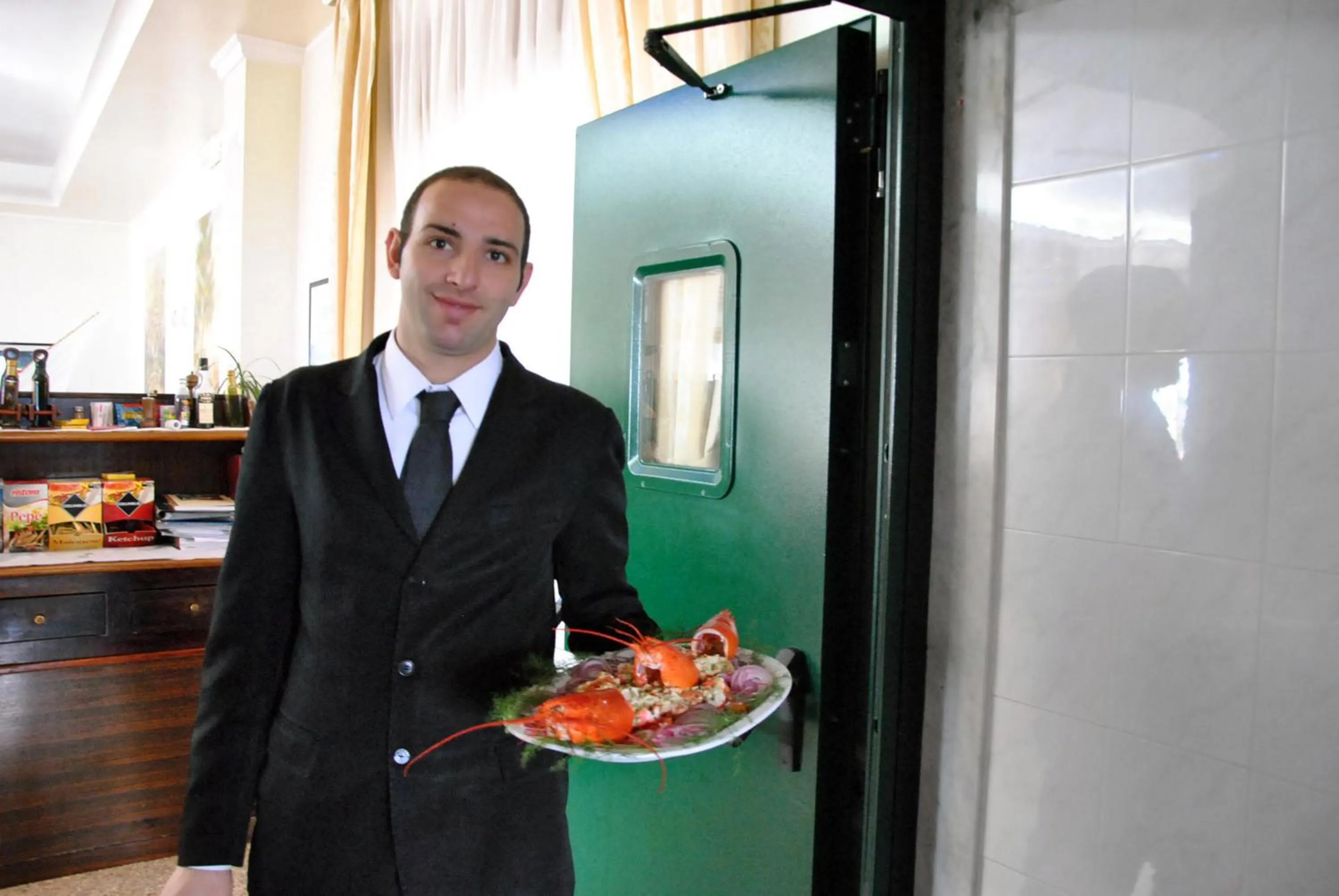 Staff in Hotel Mediterraneo