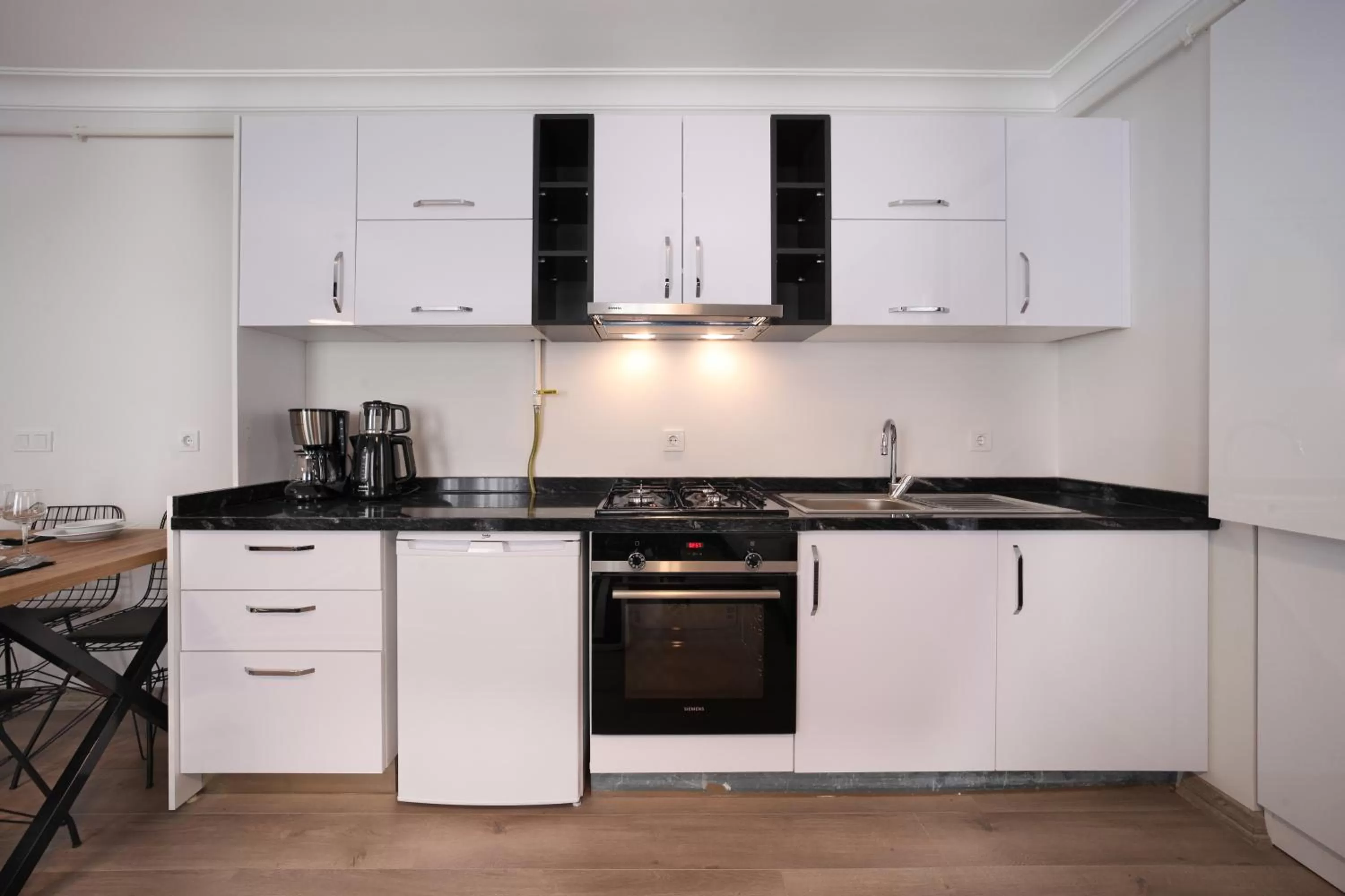 Kitchen or kitchenette in Etiz Hotels & Residences