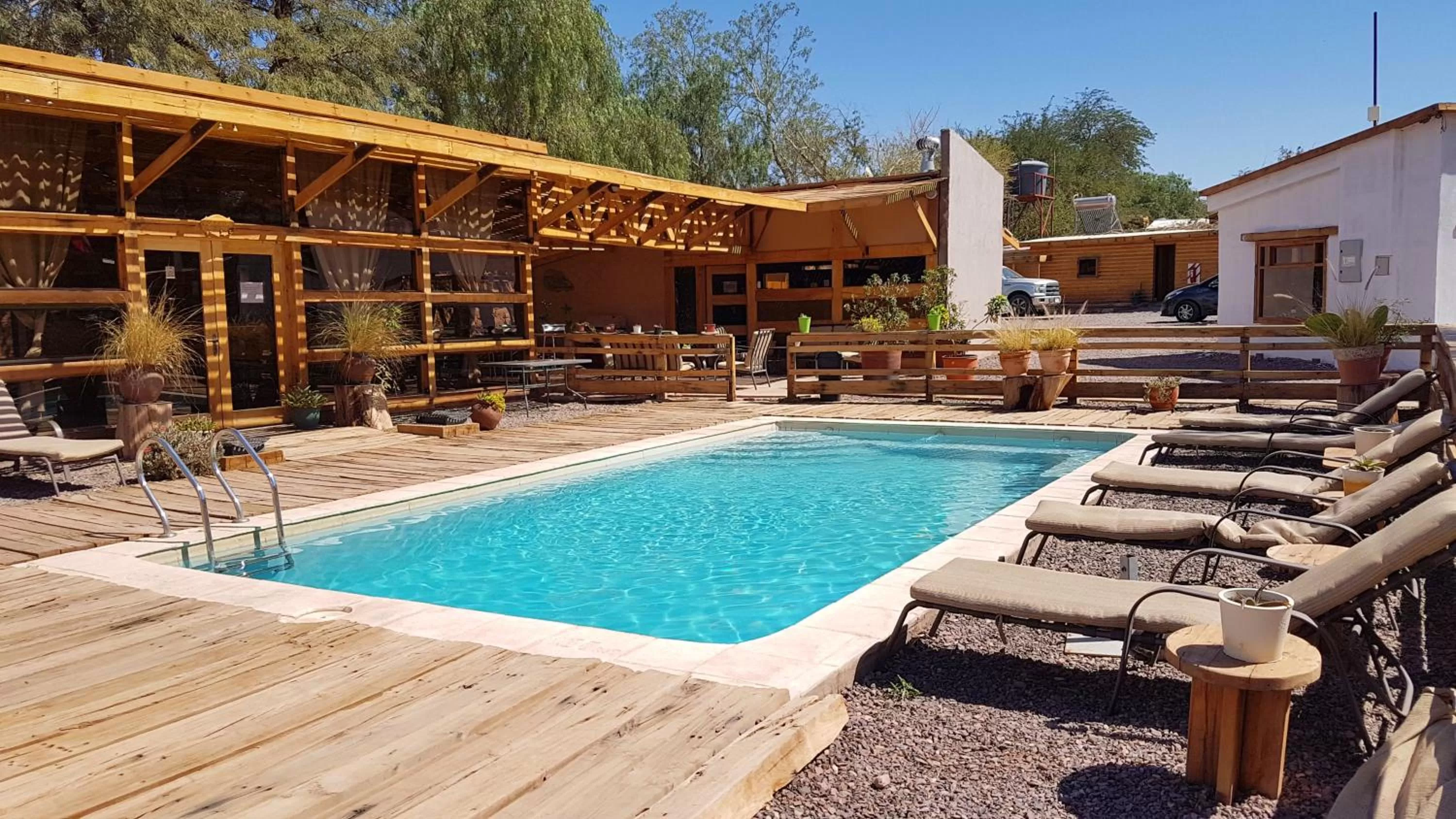 Garden, Swimming Pool in Hotel La Cochera