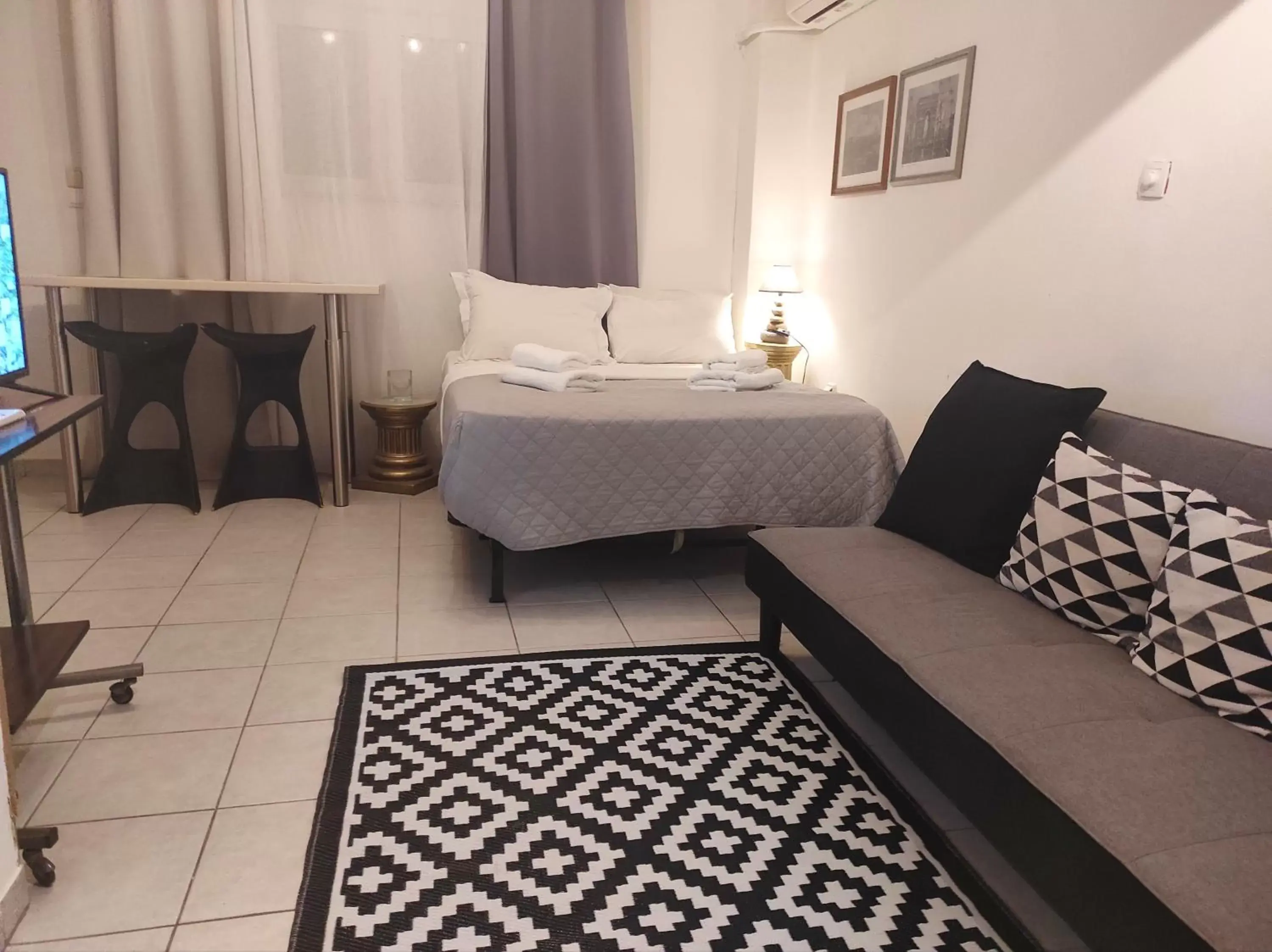 Studio with Garden View - single occupancy in Lamda Vintage Appartment Studio with Garden View - single occupancy in Lamda Vintage Appartment