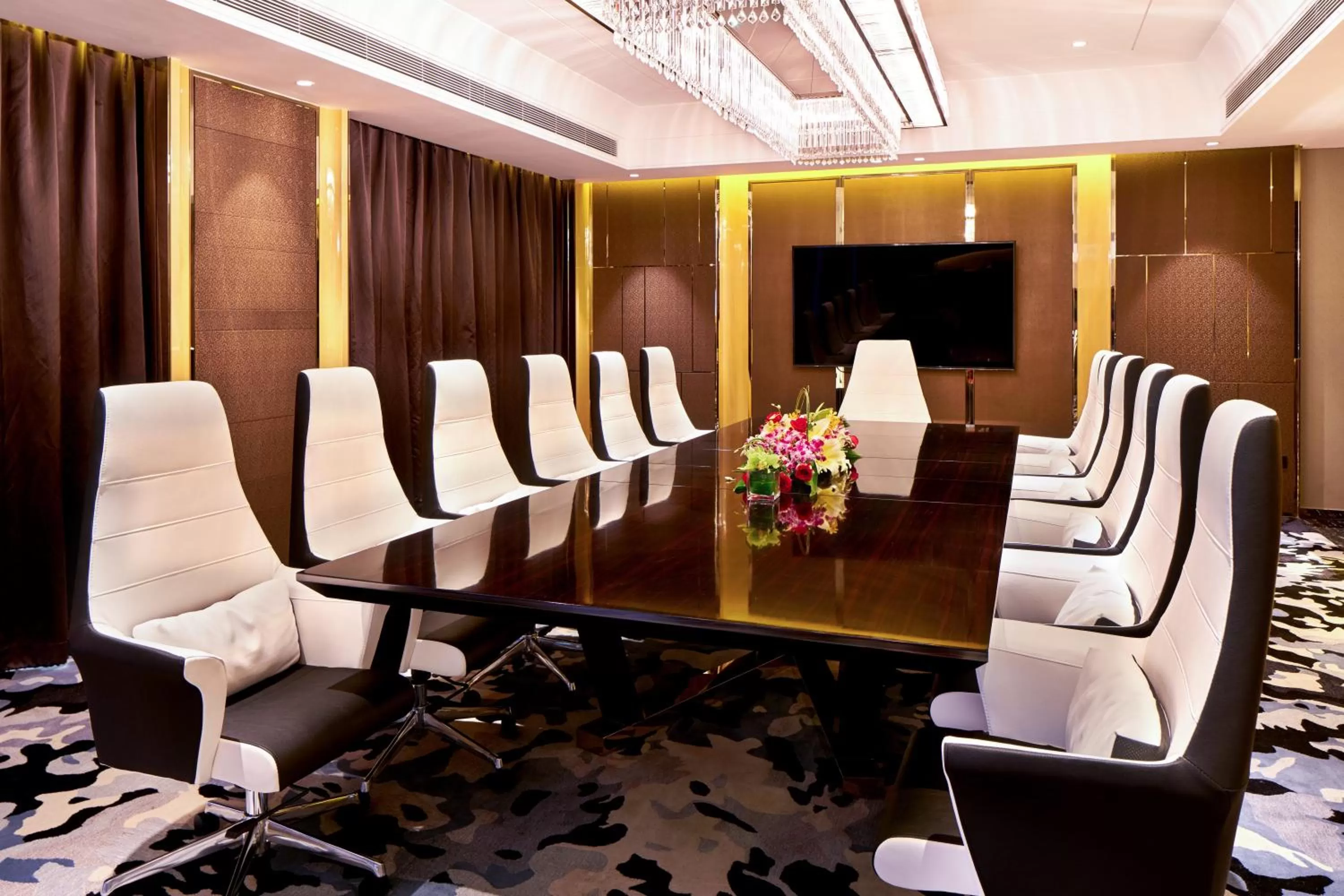 Meeting/conference room in Crowne Plaza Beijing Lido by IHG