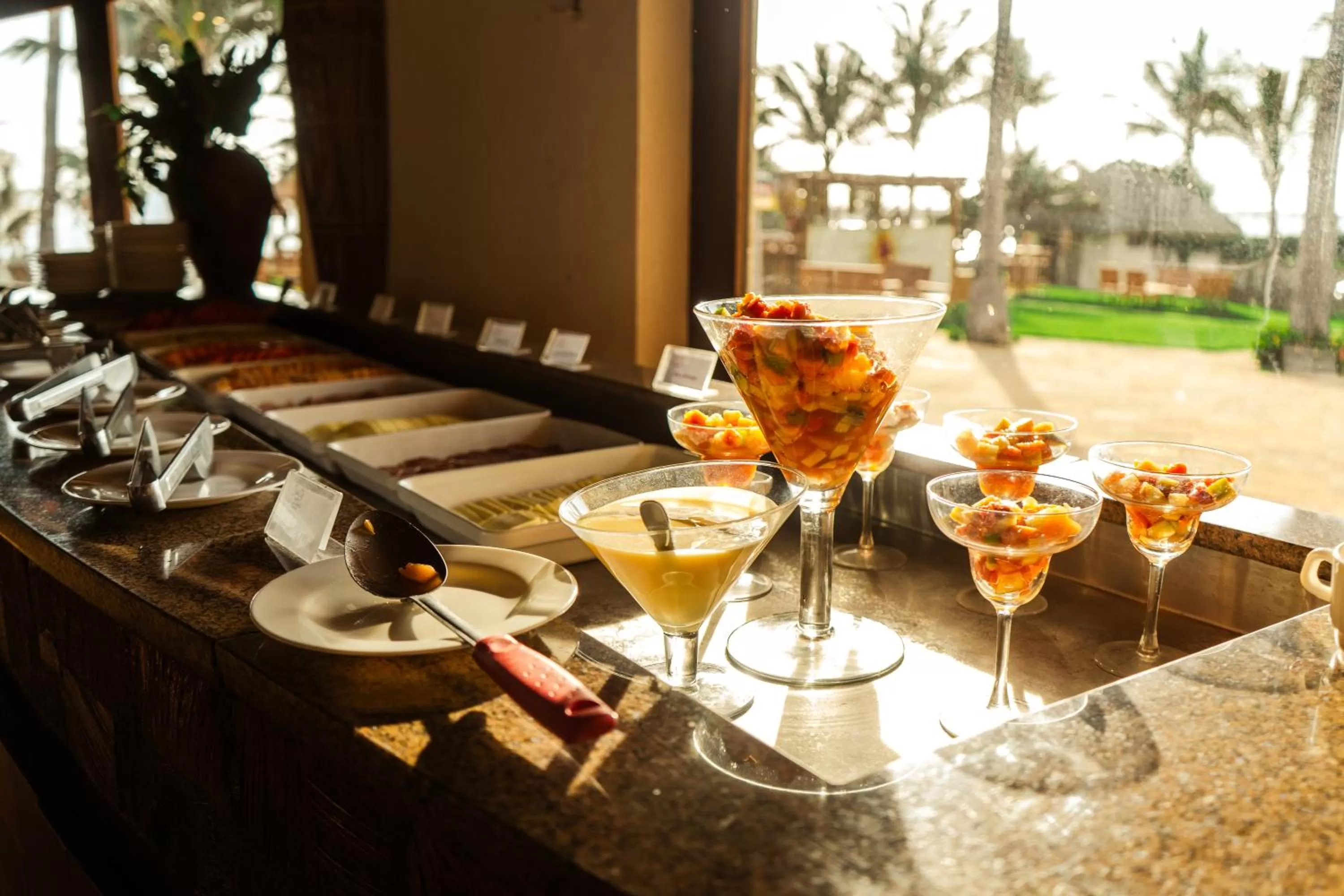 Breakfast in Sun City Rota das Emoções