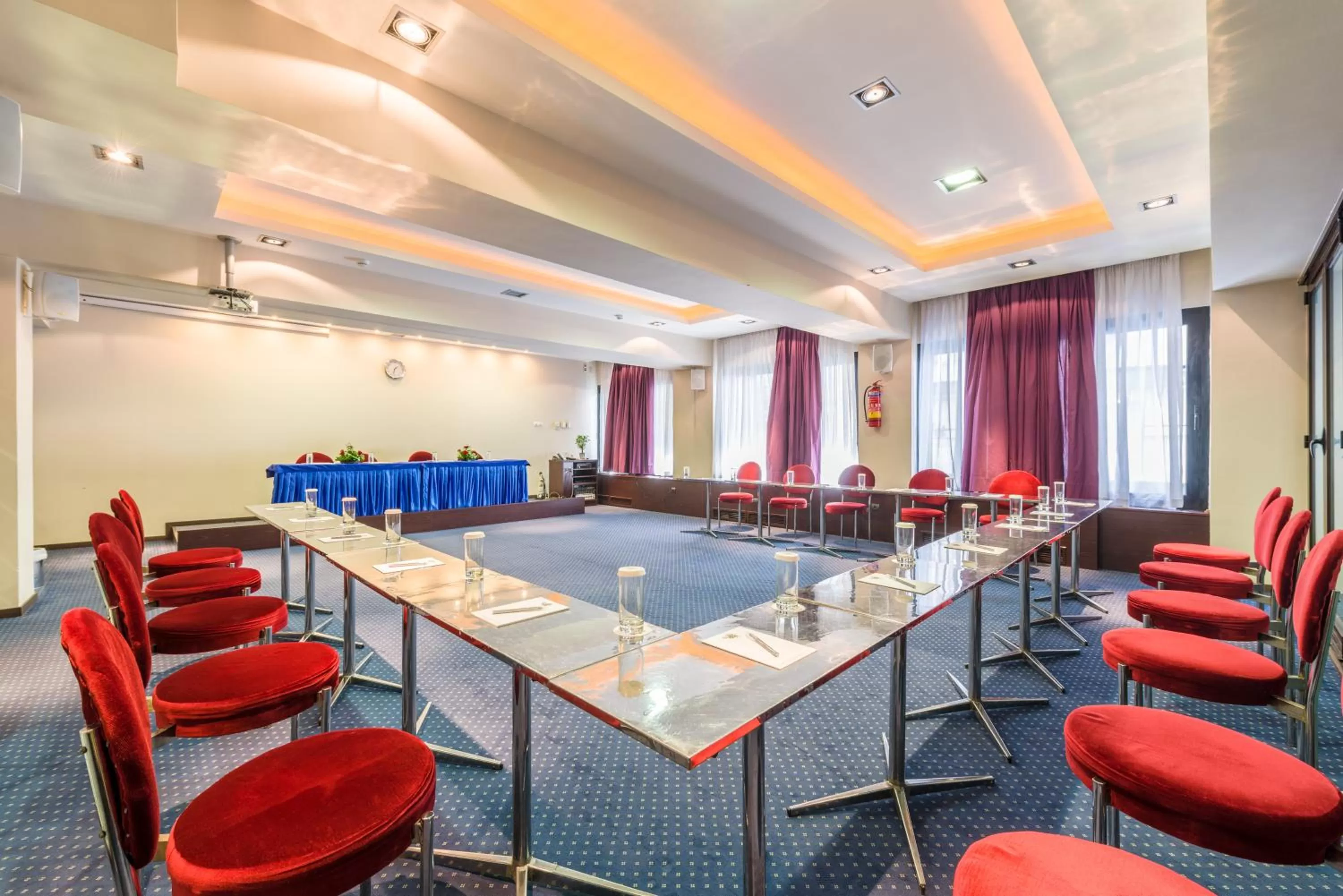 Meeting/conference room in Queen Olga Hotel
