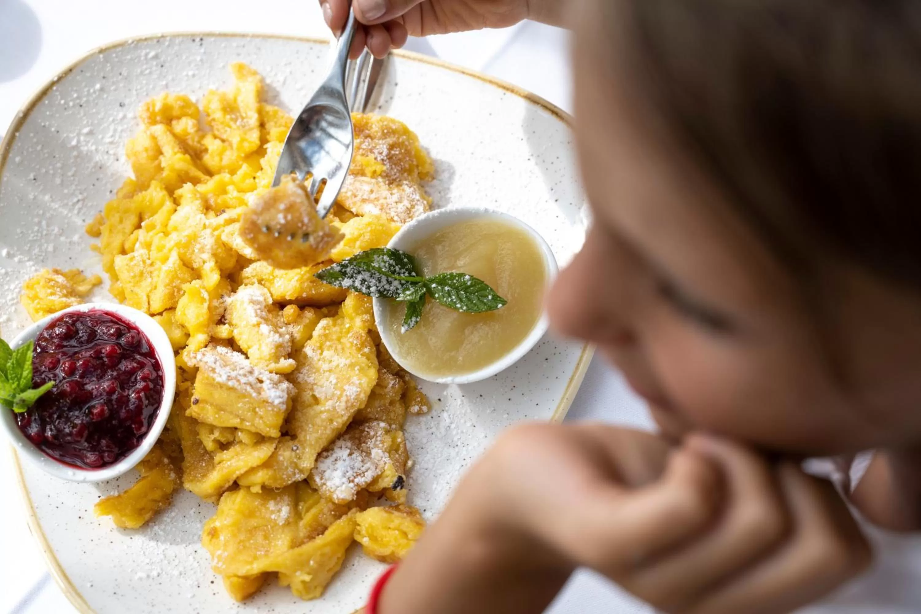 Restaurant/places to eat in Schenna Resort