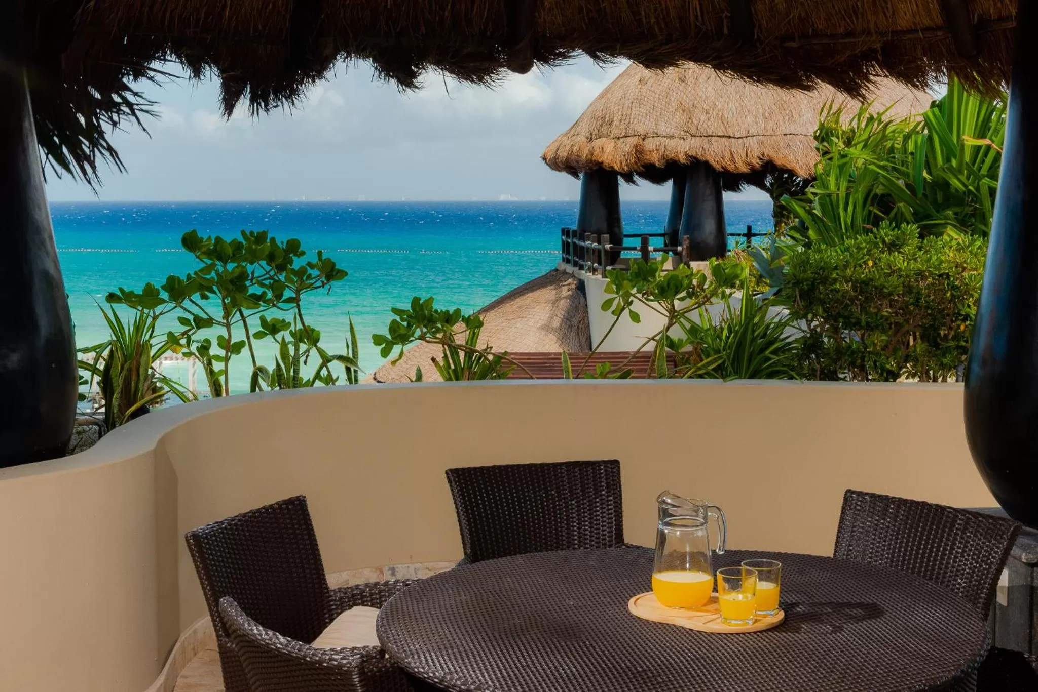 View (from property/room) in El Taj Oceanfront and Beachside Condo Hotel