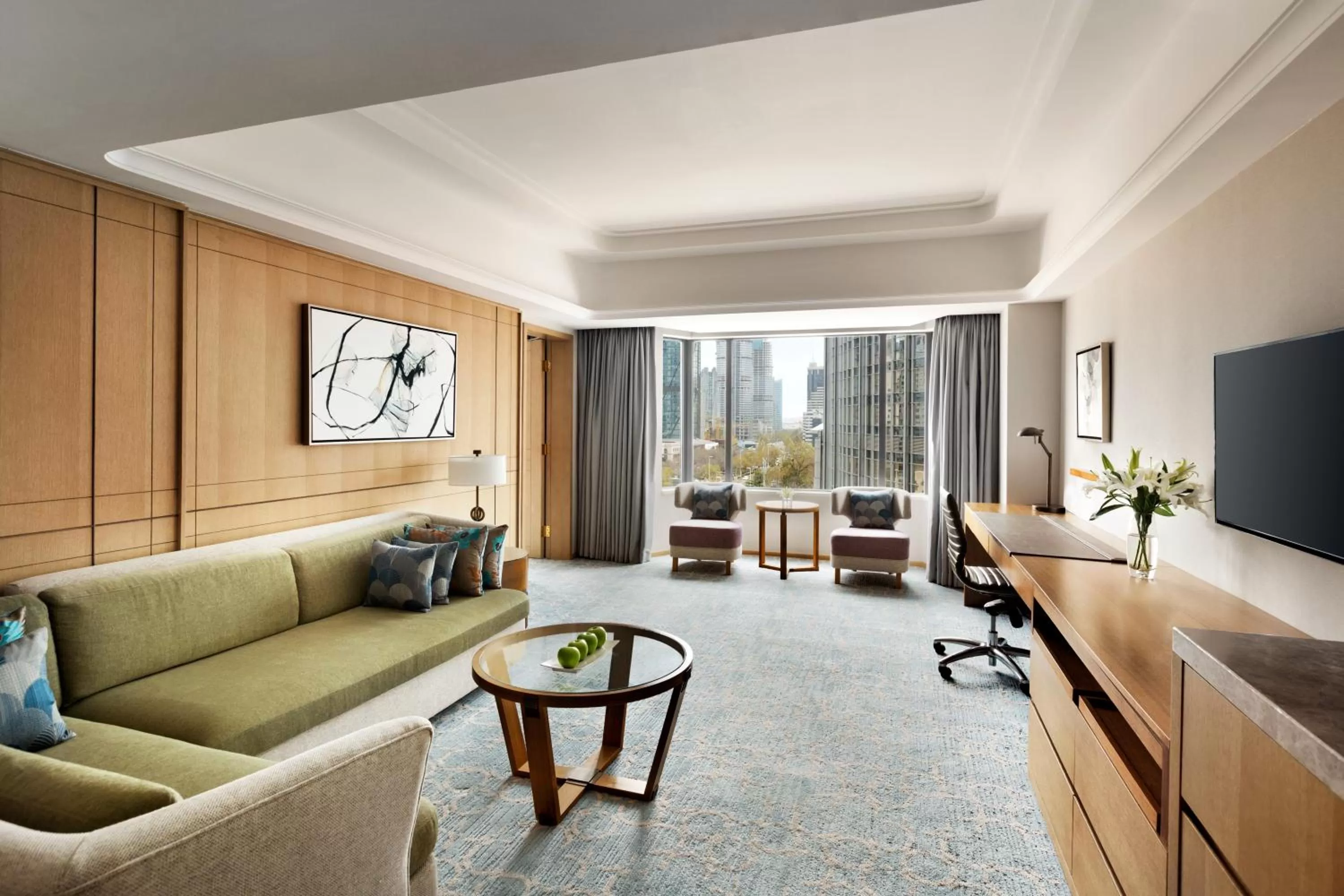 Seating area in Shangri-La Qingdao