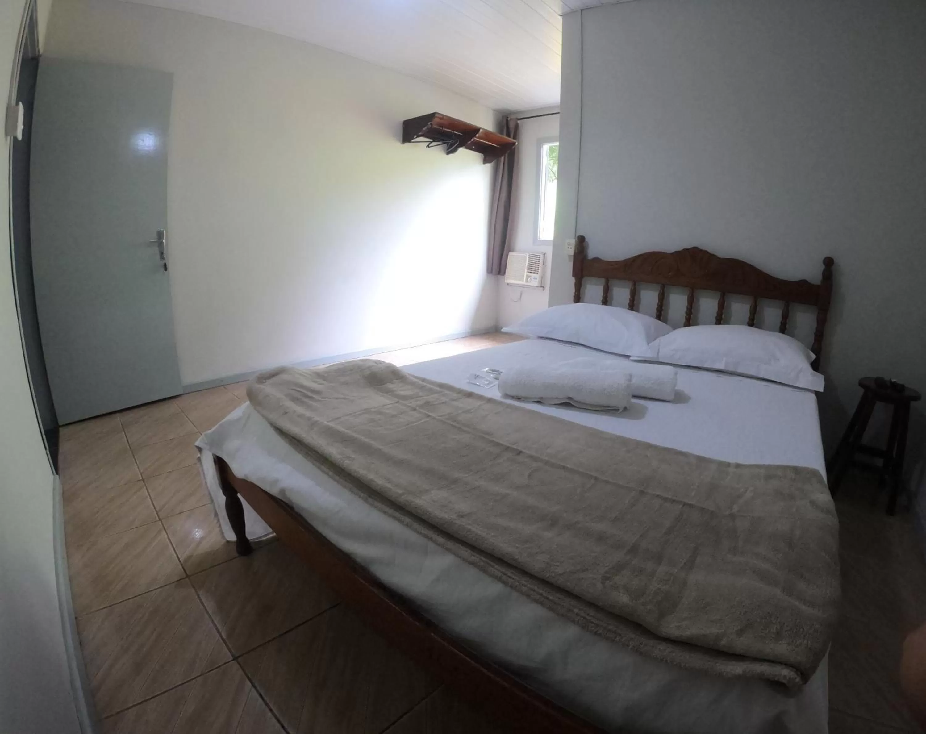 Photo of the whole room, Bed in Pousada Solar da Montanha