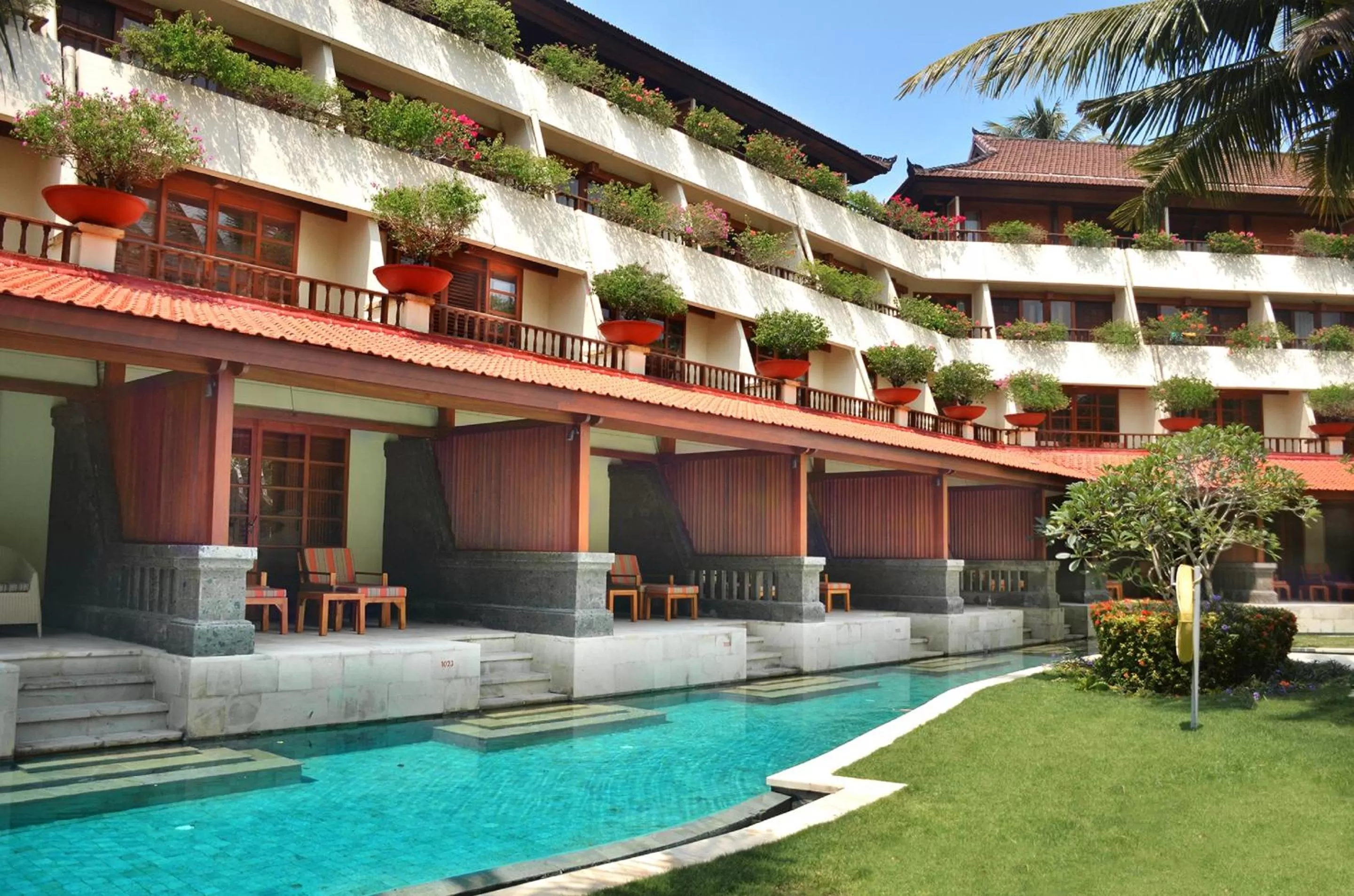 Garden in Nusa Dua Beach Hotel and Spa - Handwritten Collection