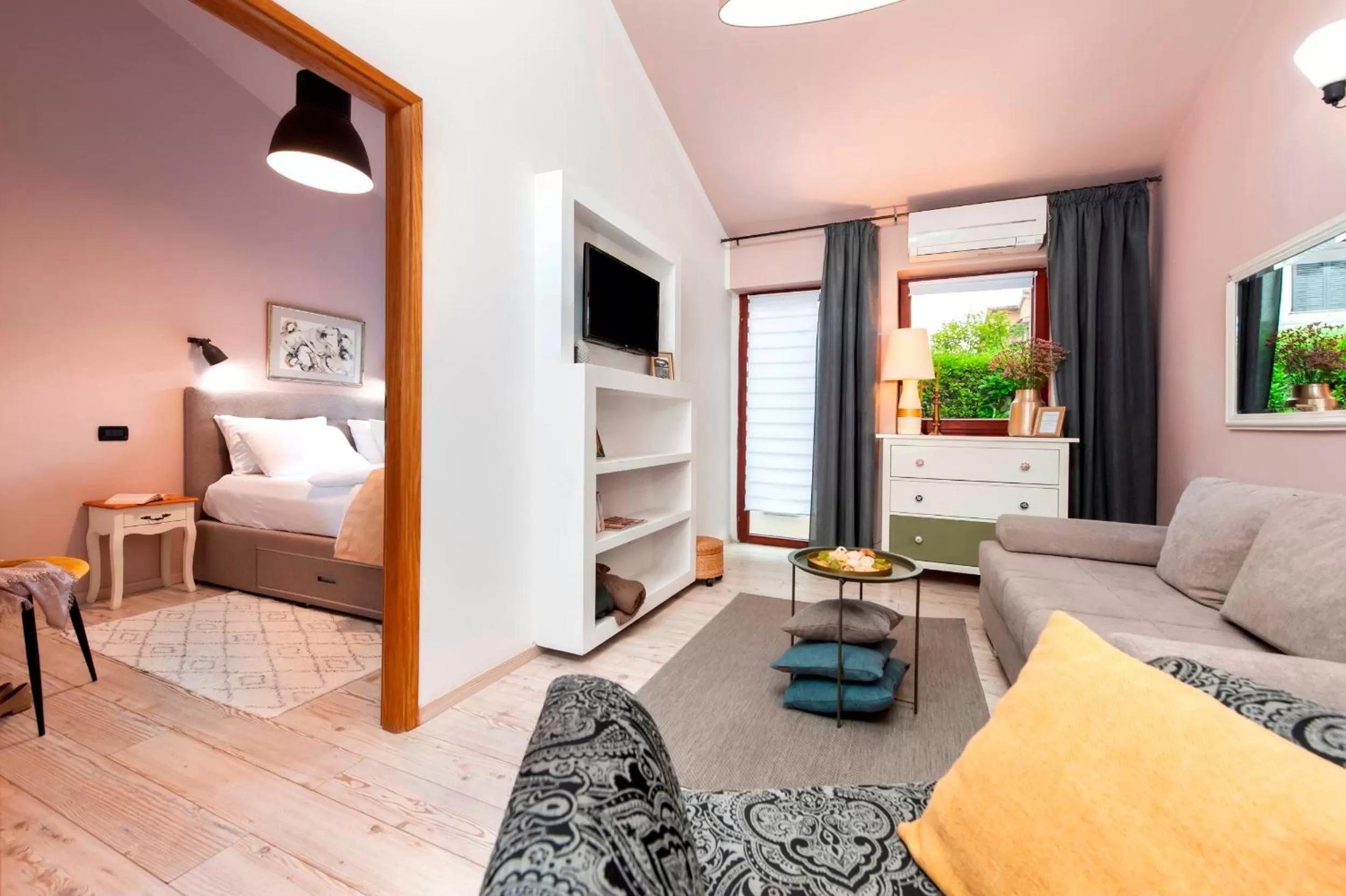 Seating Area in Villa B&B Marina & Parking Free