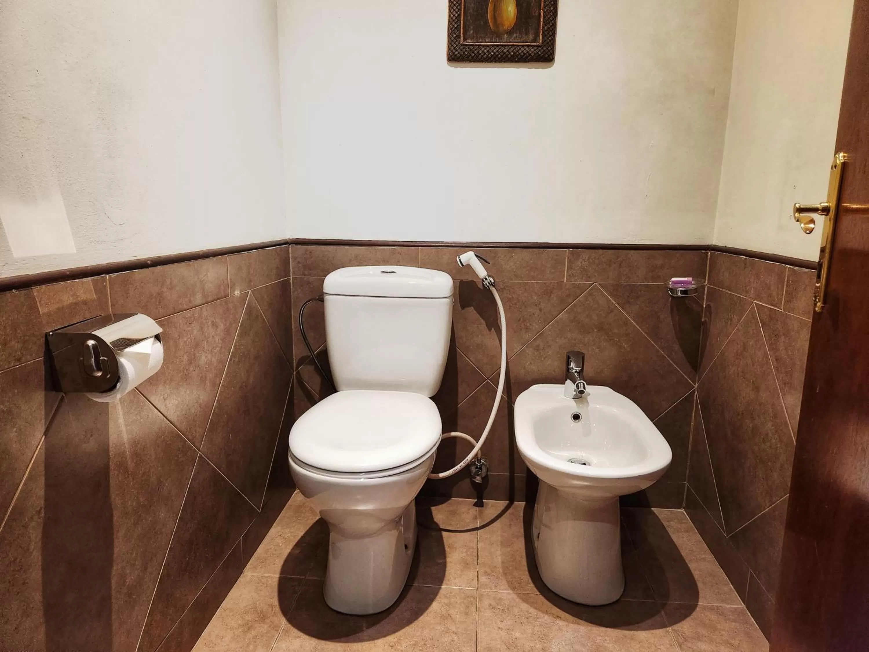 Toilet in Mövenpick Hotel Kuwait