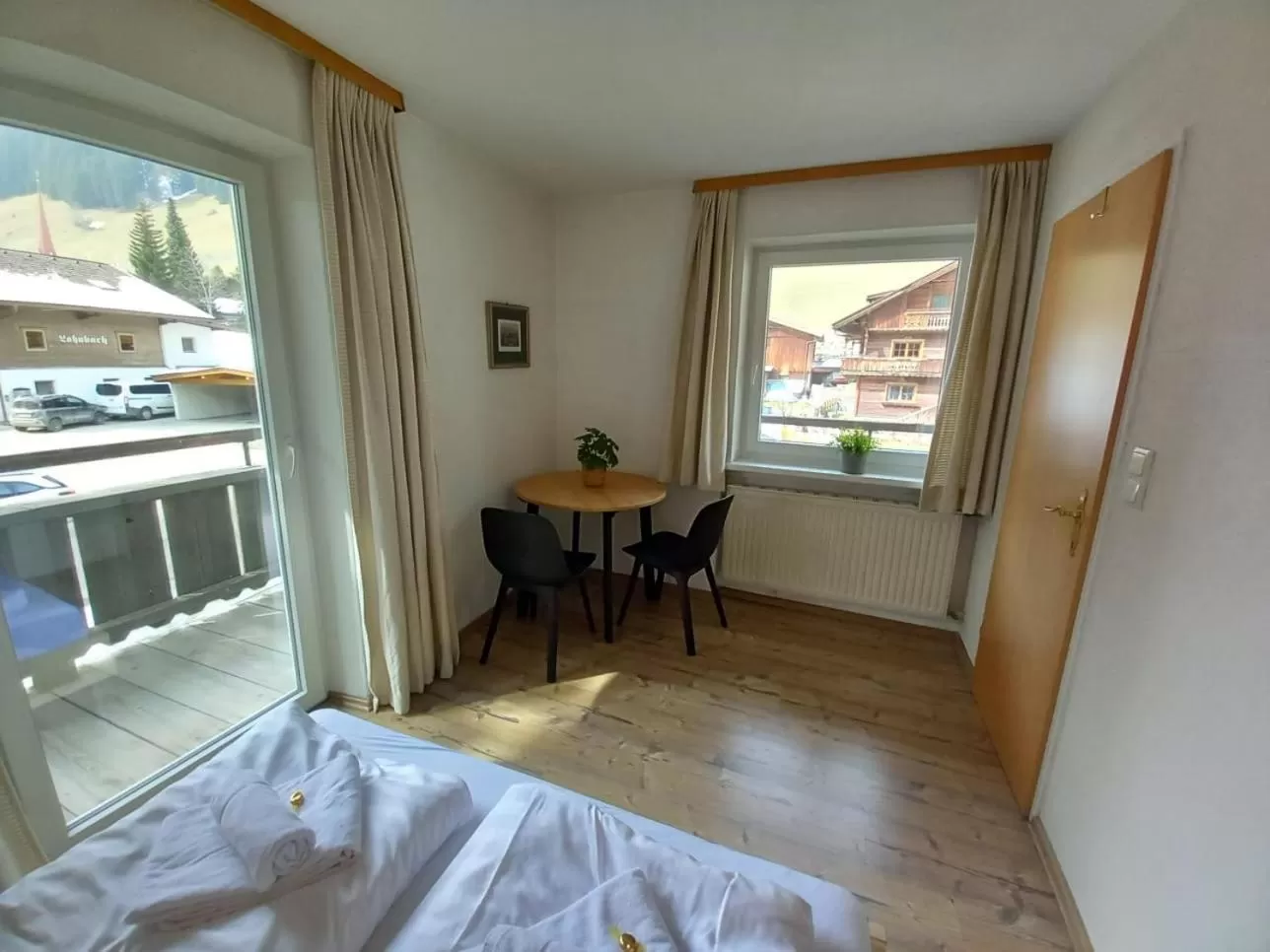 Bed, Balcony/Terrace in Haus Irmgard by Châtel Reizen