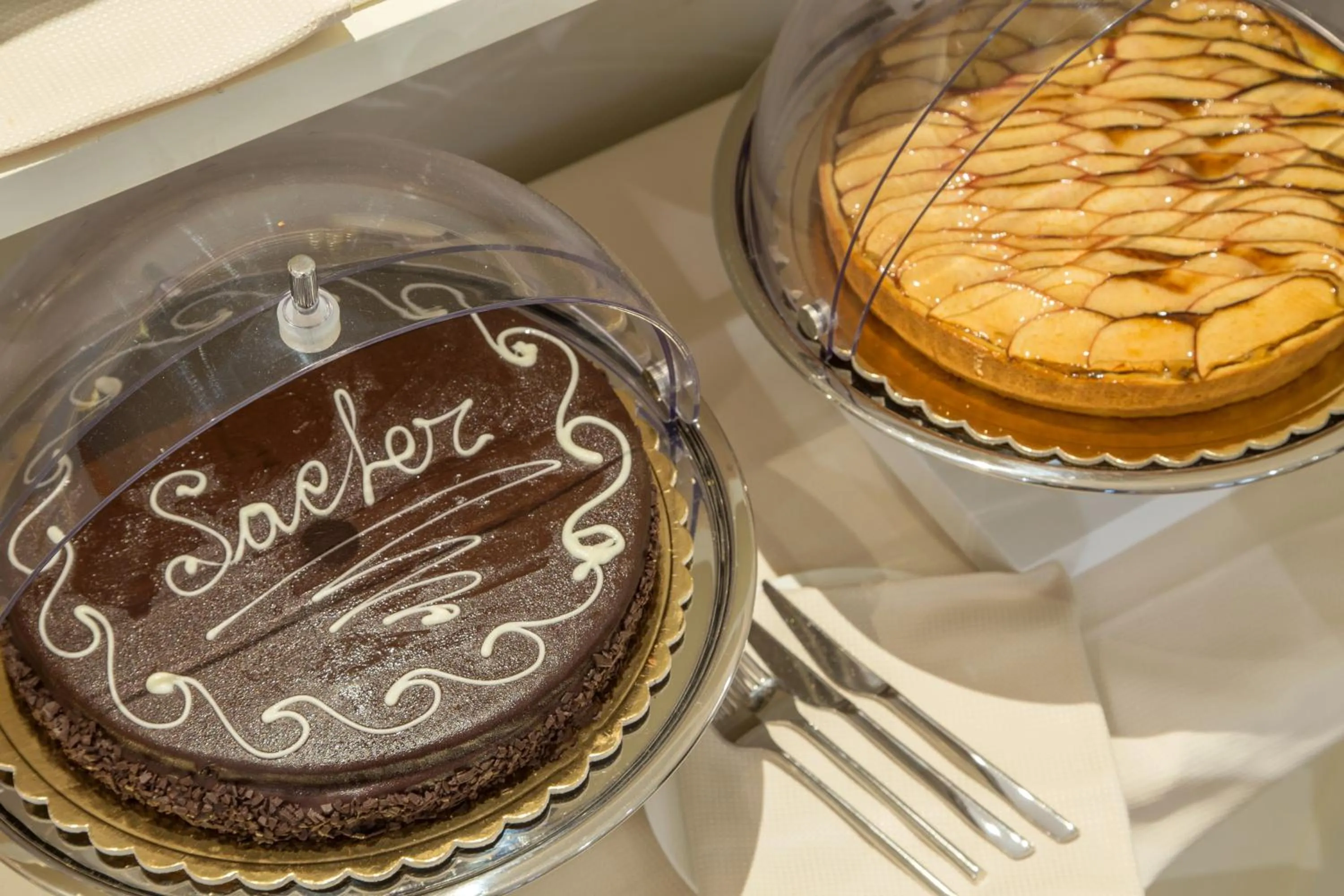 Continental breakfast in Hotel Monte Cenci