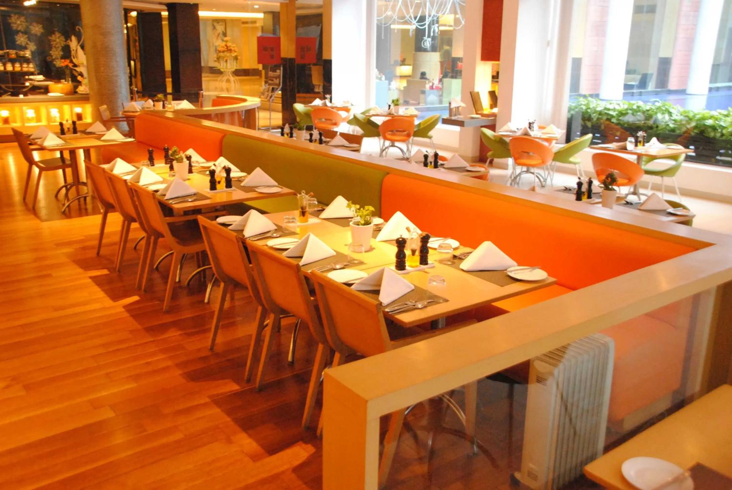 Restaurant/places to eat in Taj Chandigarh