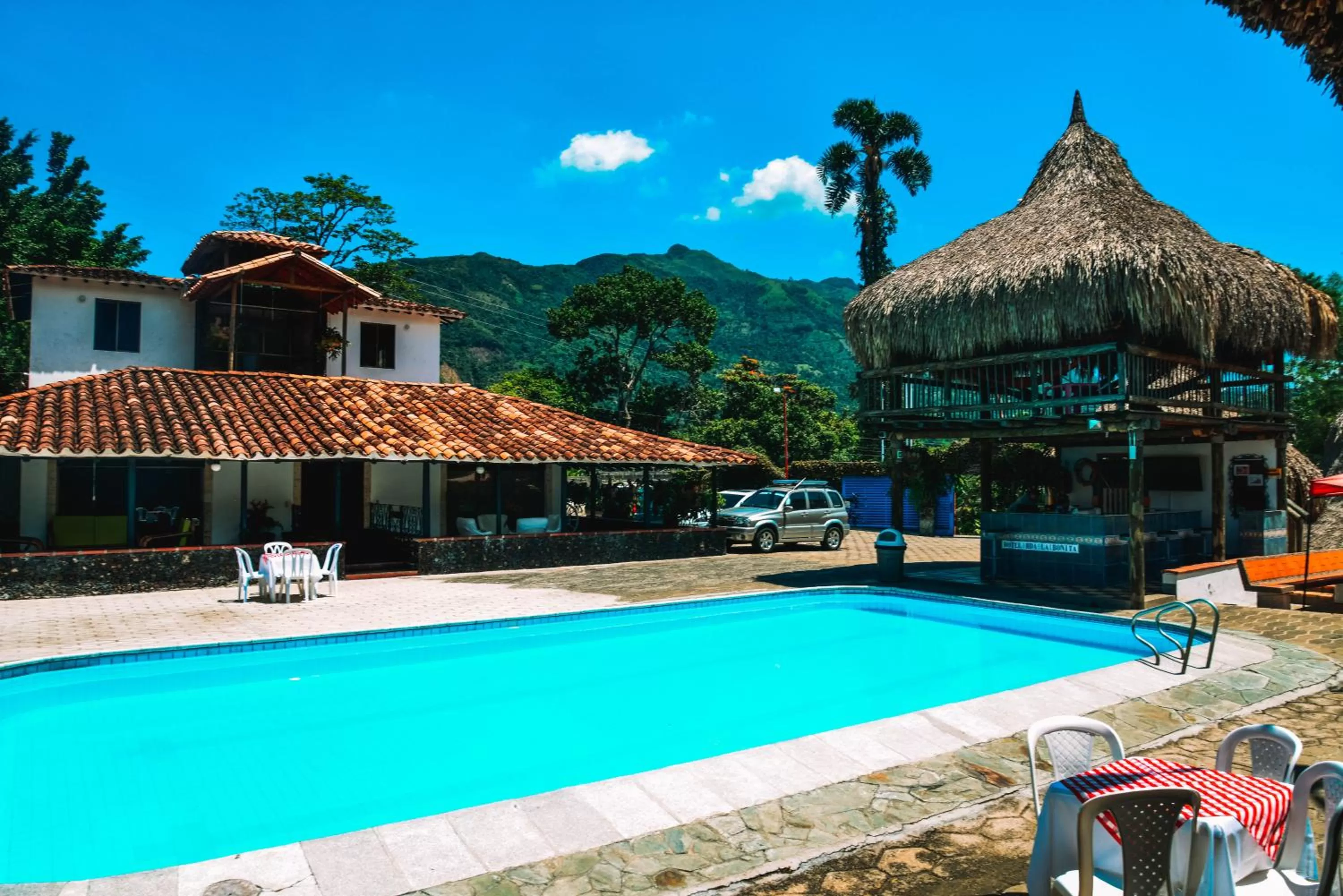 Swimming Pool in Hotel Hacienda la Bonita