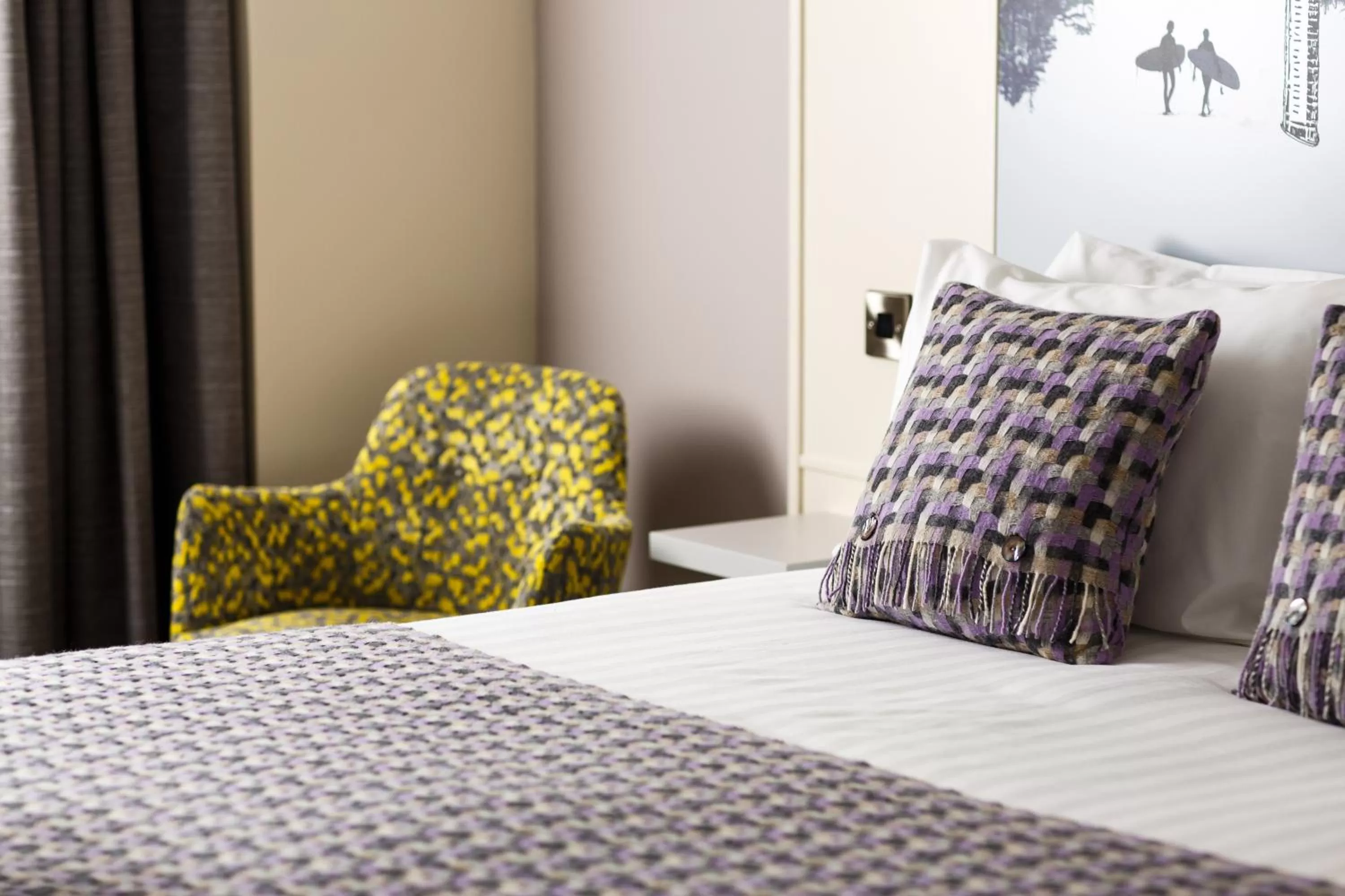 Bed in Mercure Swansea Hotel