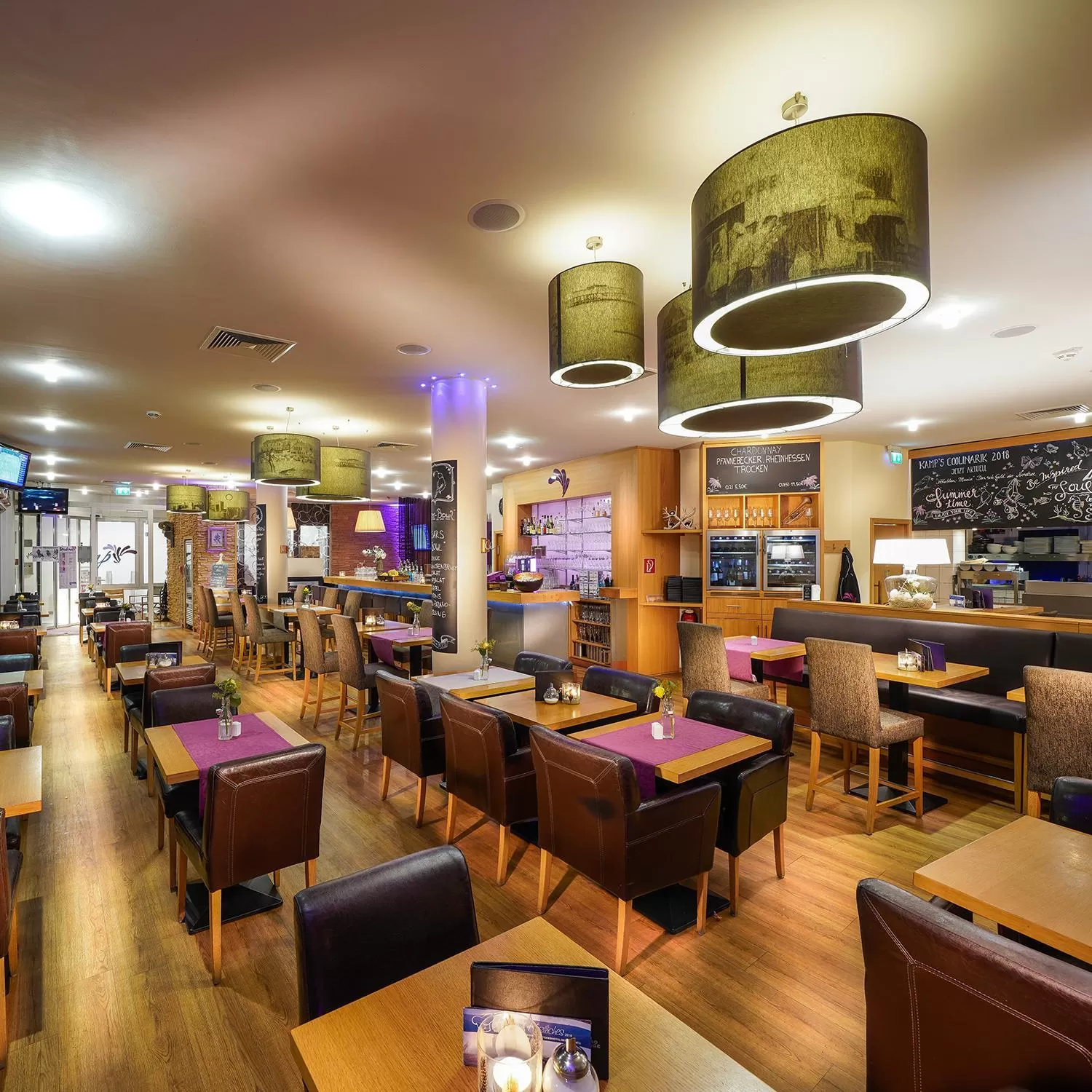 Restaurant/places to eat in Strandhotel Duhnen