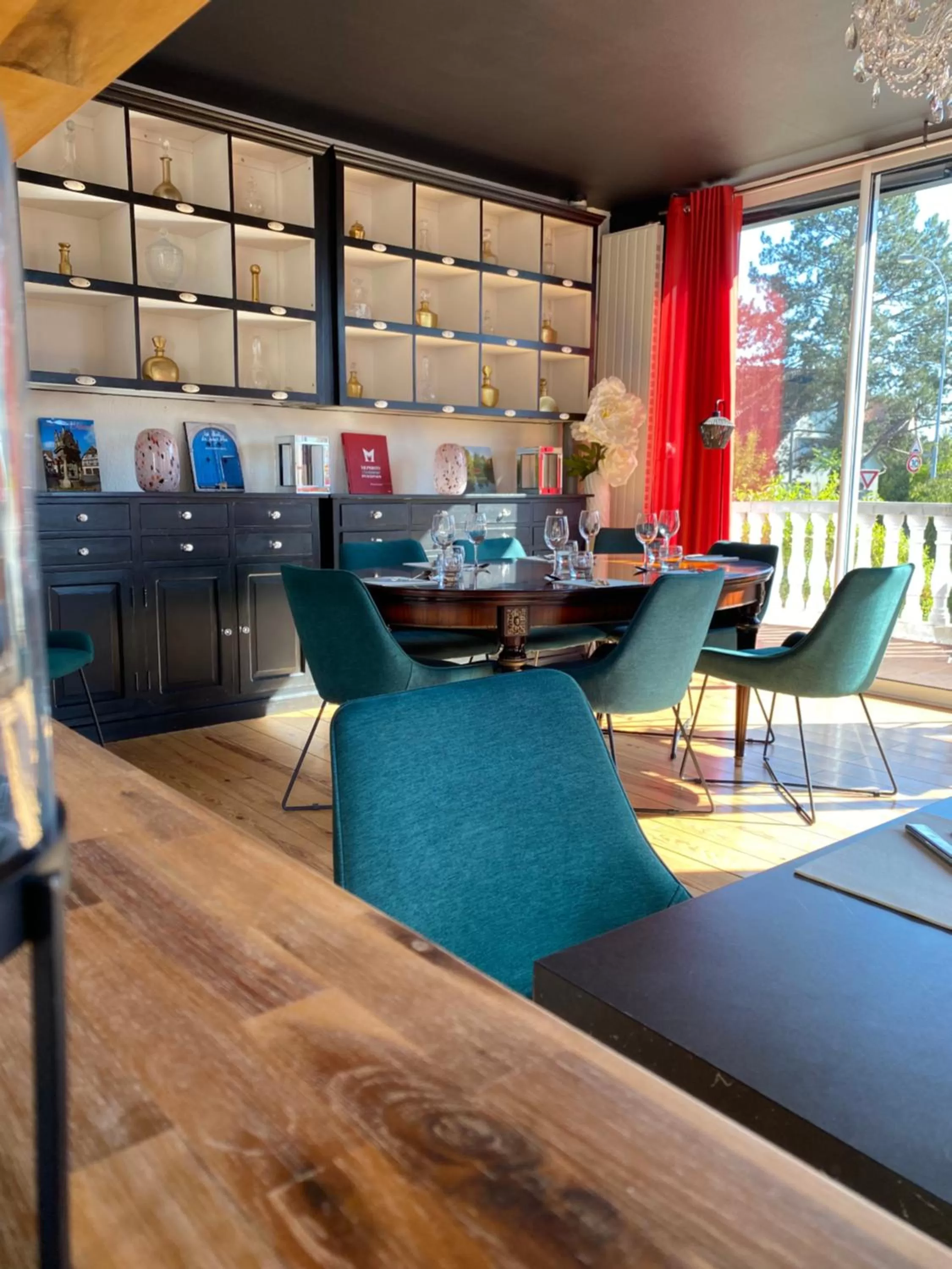 Restaurant/Places to Eat in LA VILLA Hôtel-Restaurant