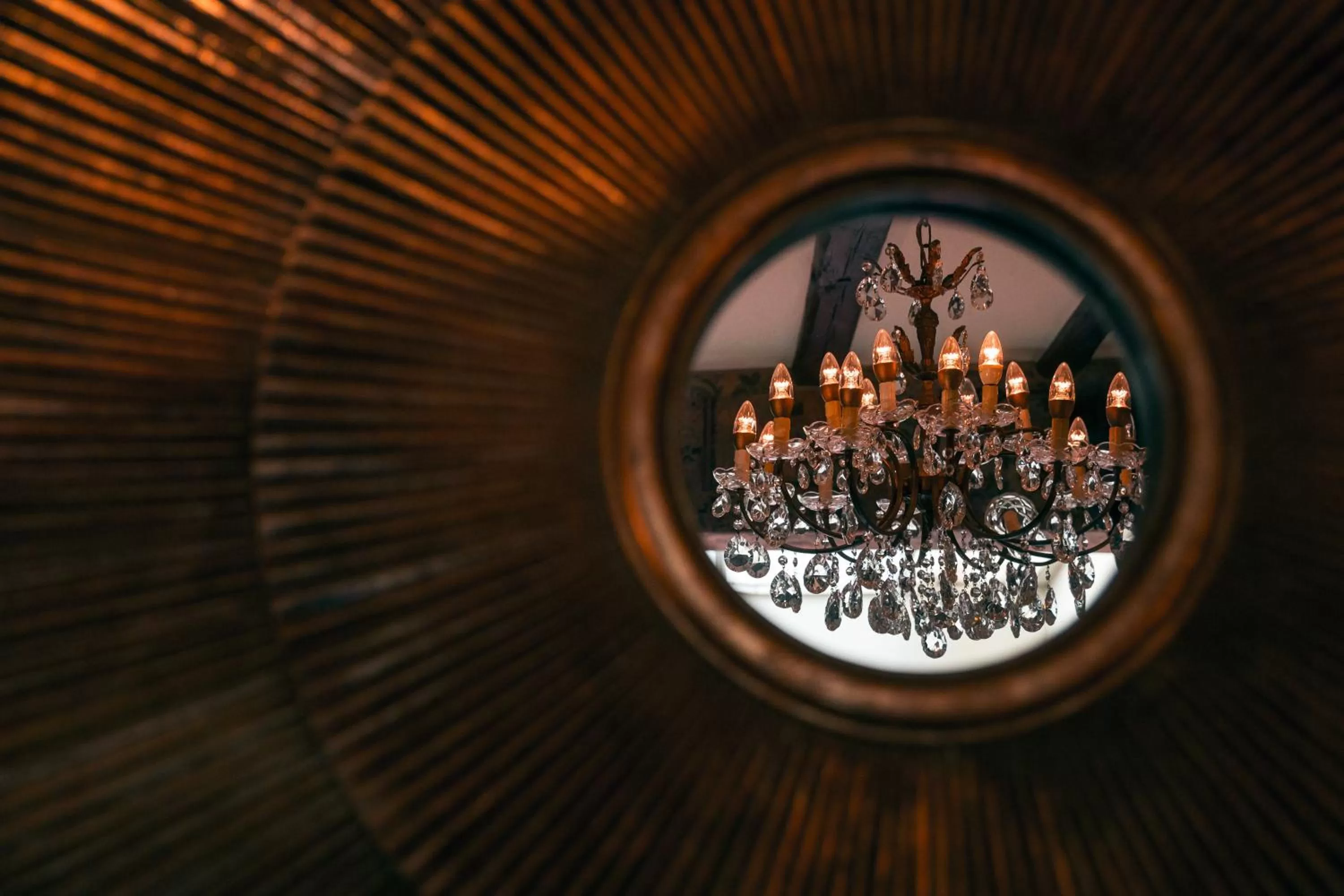 Decorative detail in Hôtel des Deux Clefs