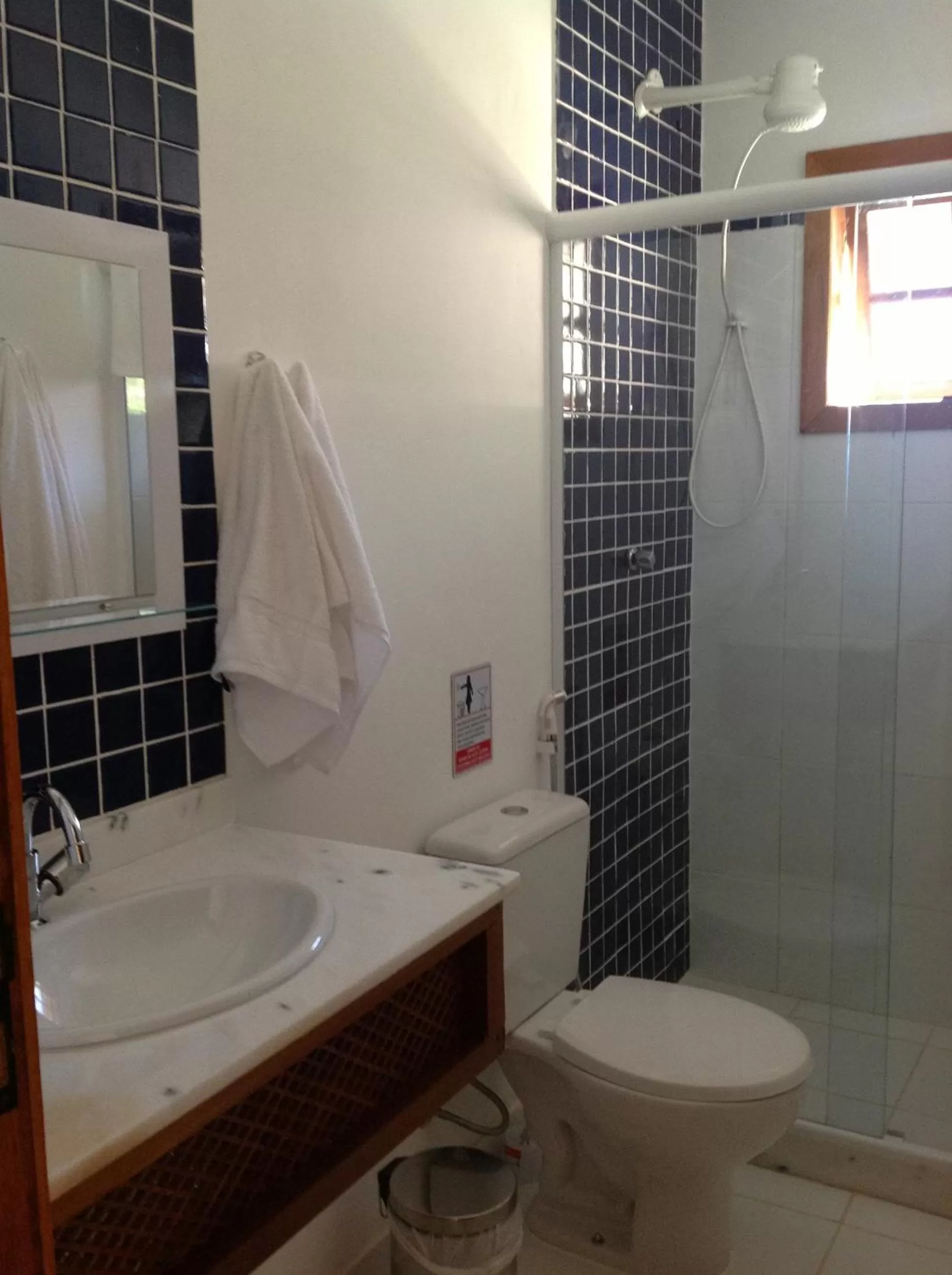 Day, Bathroom in Pousada Casa da Aroeira