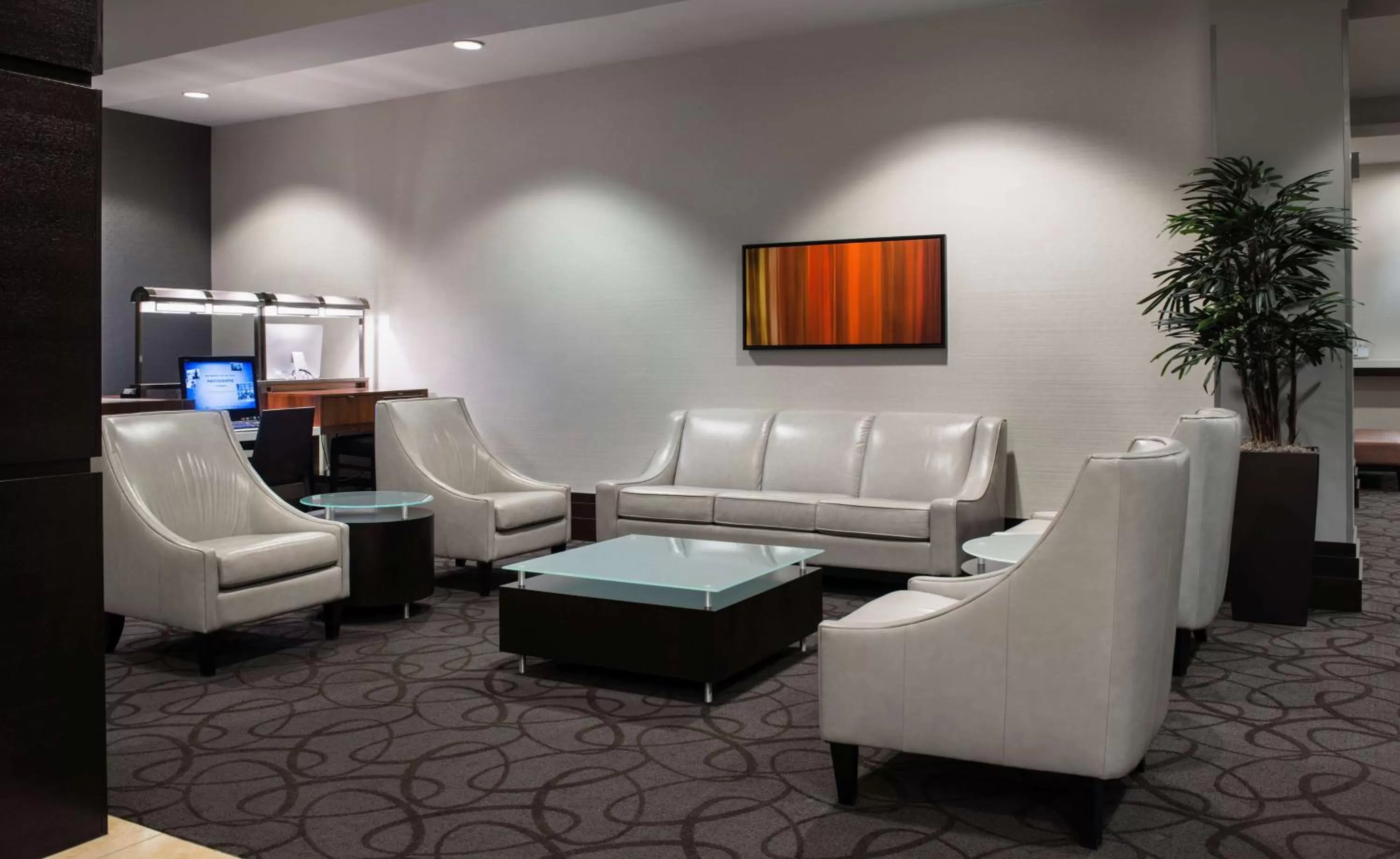 Lobby or reception in Hilton Winnipeg Airport Suites