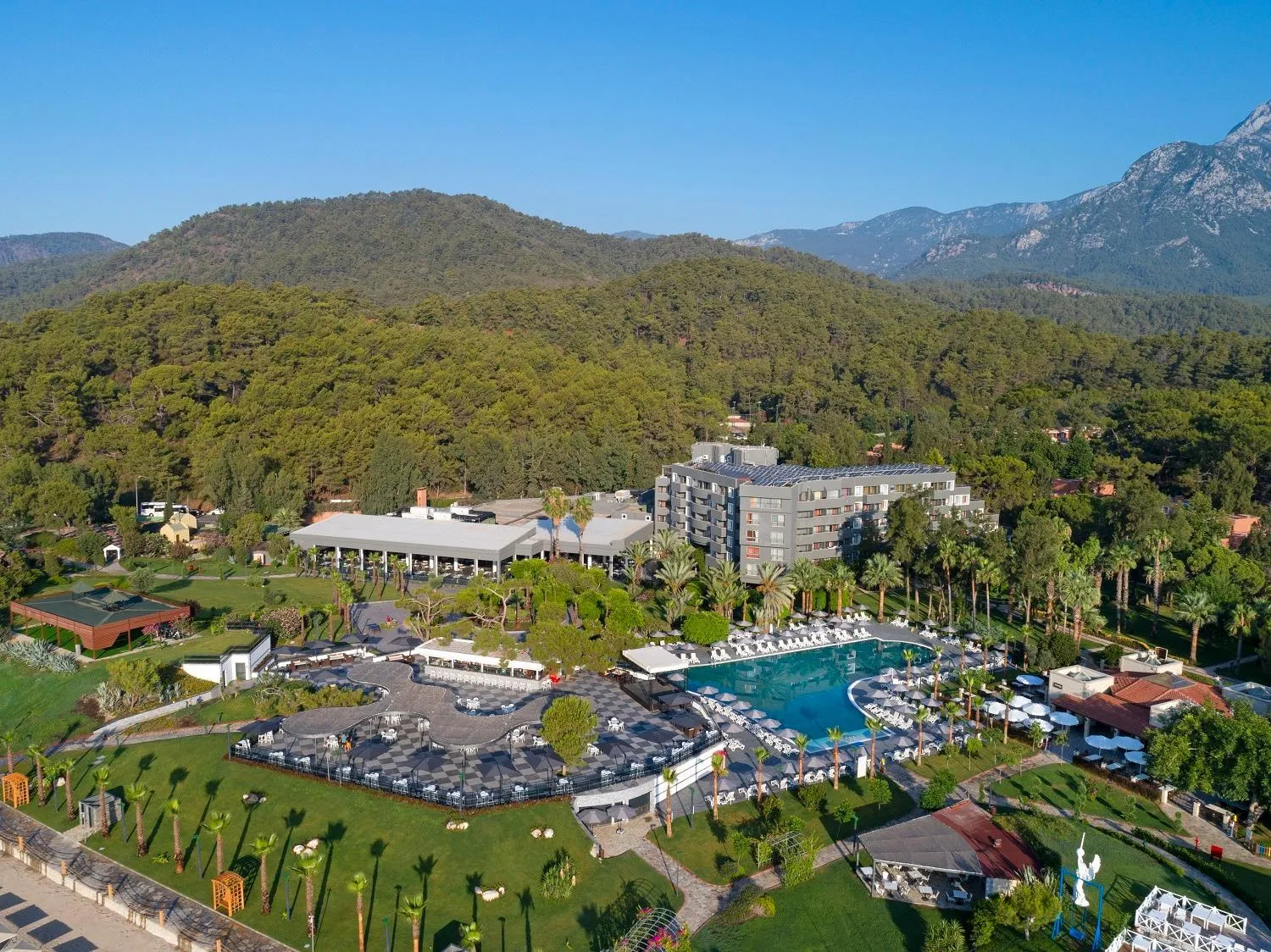 Property building in Mövenpick Resort Antalya Tekirova - Ultra All Inclusive