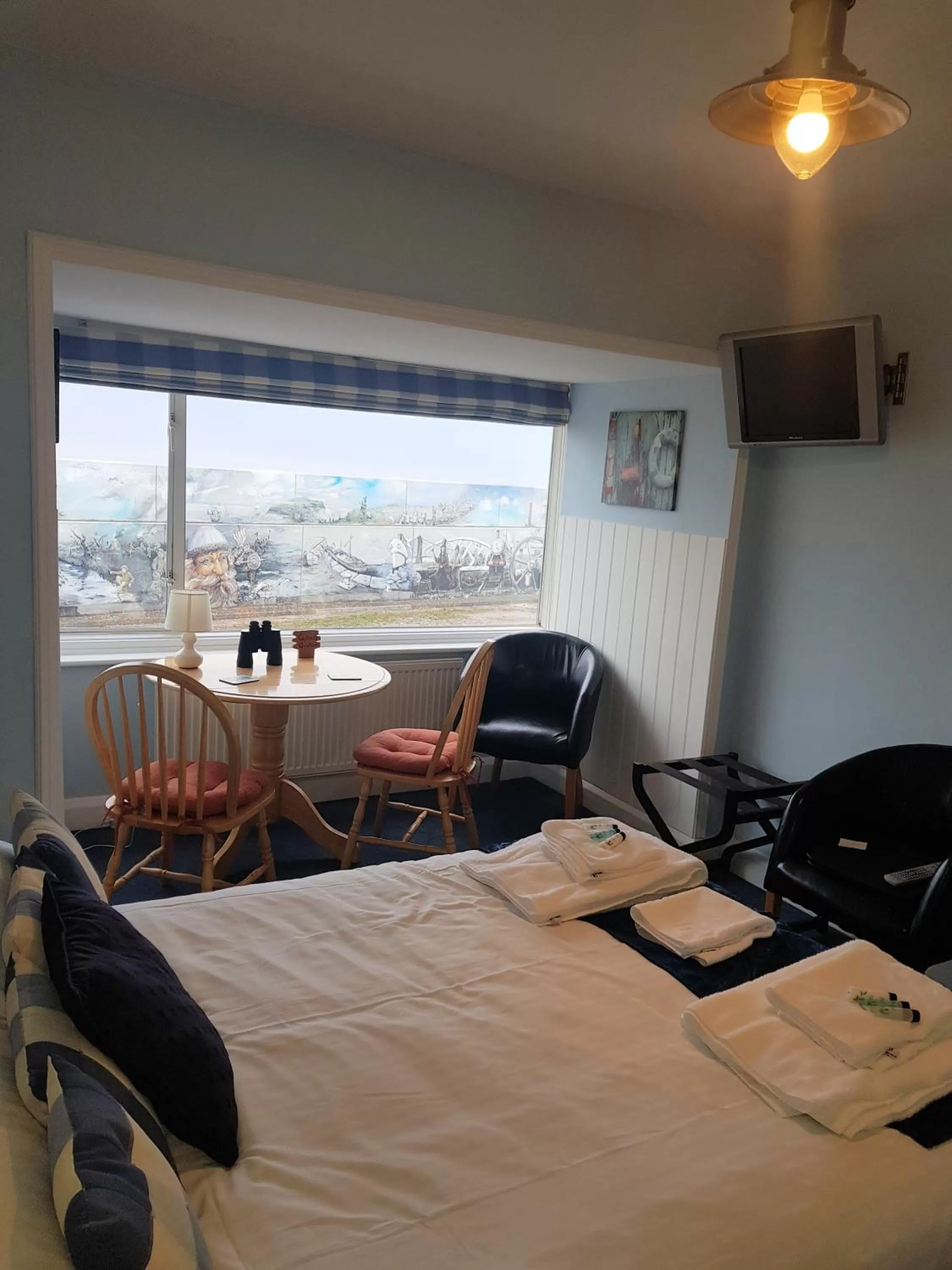 Bed in The Mariner Guest House