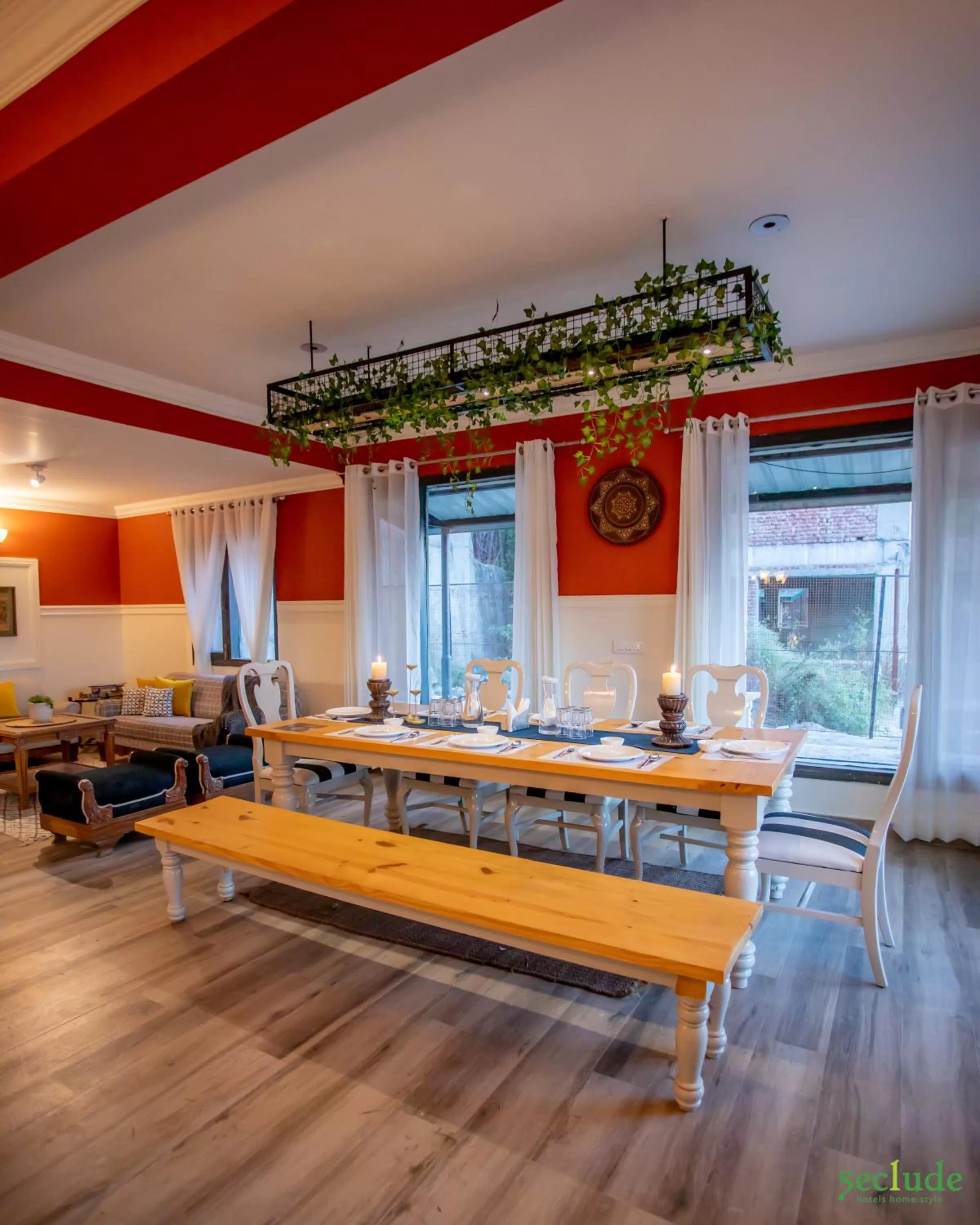 Restaurant/places to eat in Seclude Kasauli, Himachal Pradesh