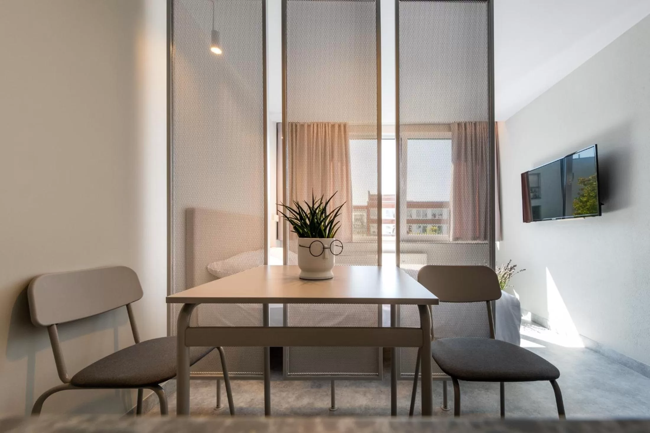 Dining area in Berlin Studios