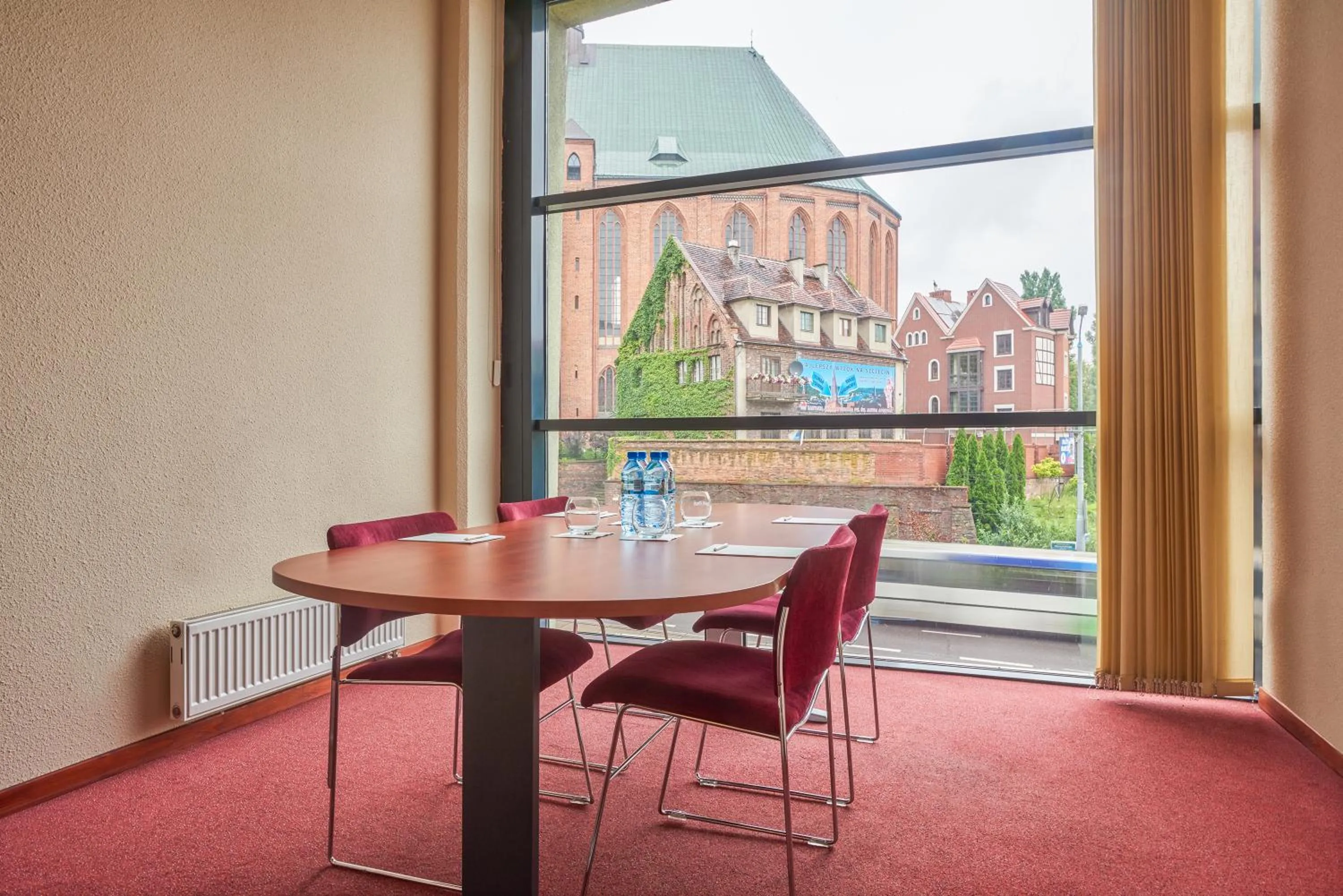 Business facilities in Campanile Hotel Szczecin