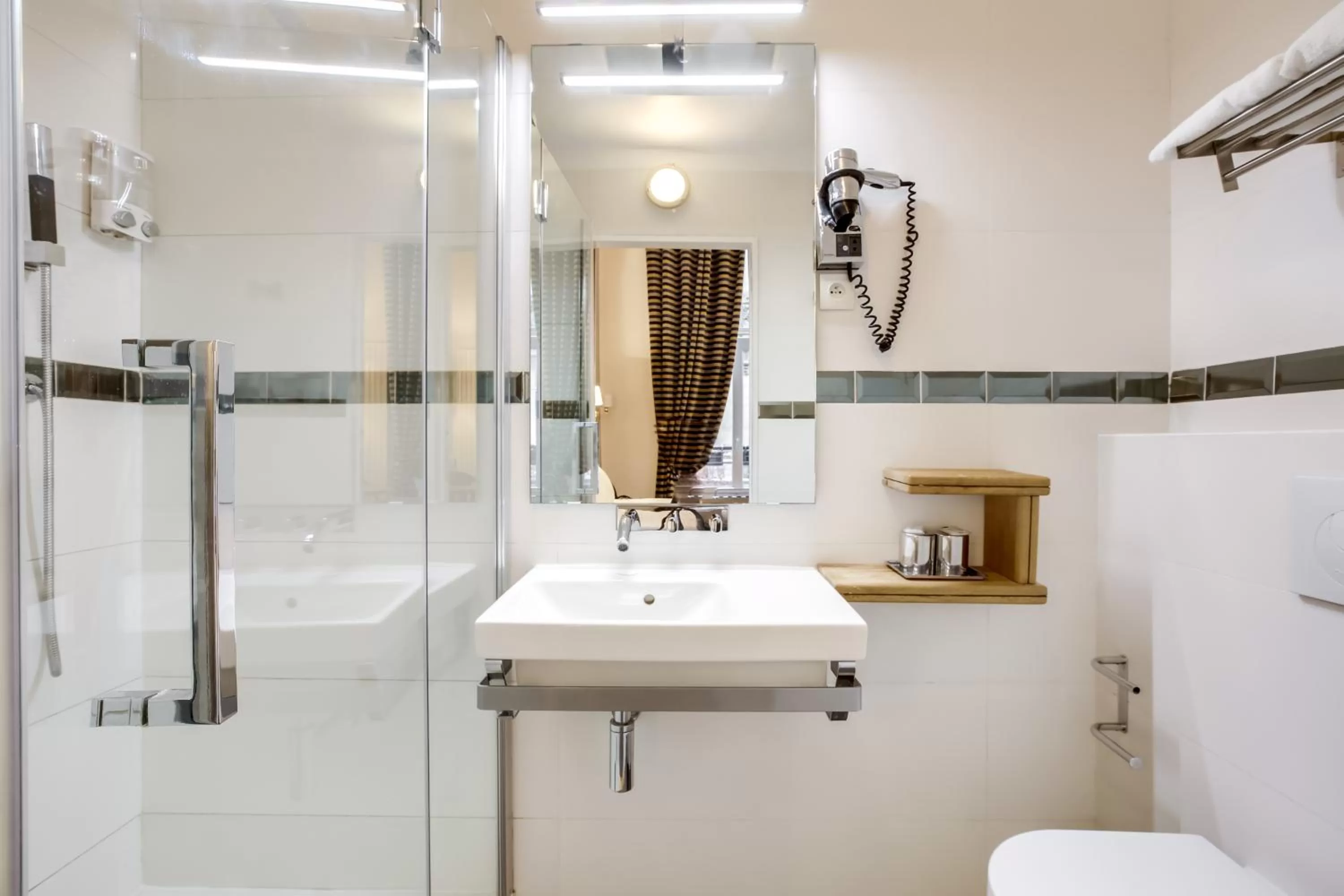 Hotel Opera Maintenon