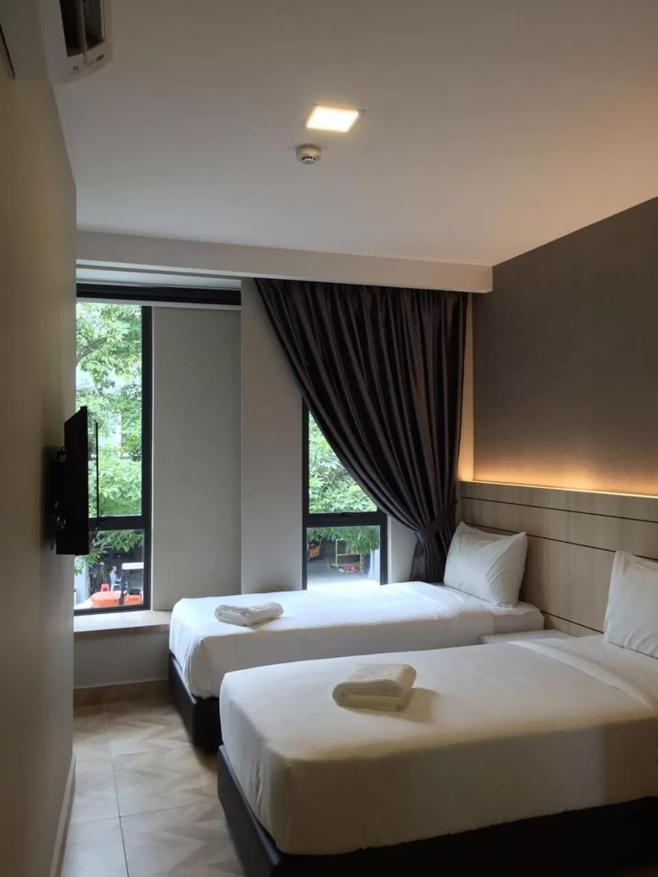 Bedroom, Bed in Worldview Grand Hotel