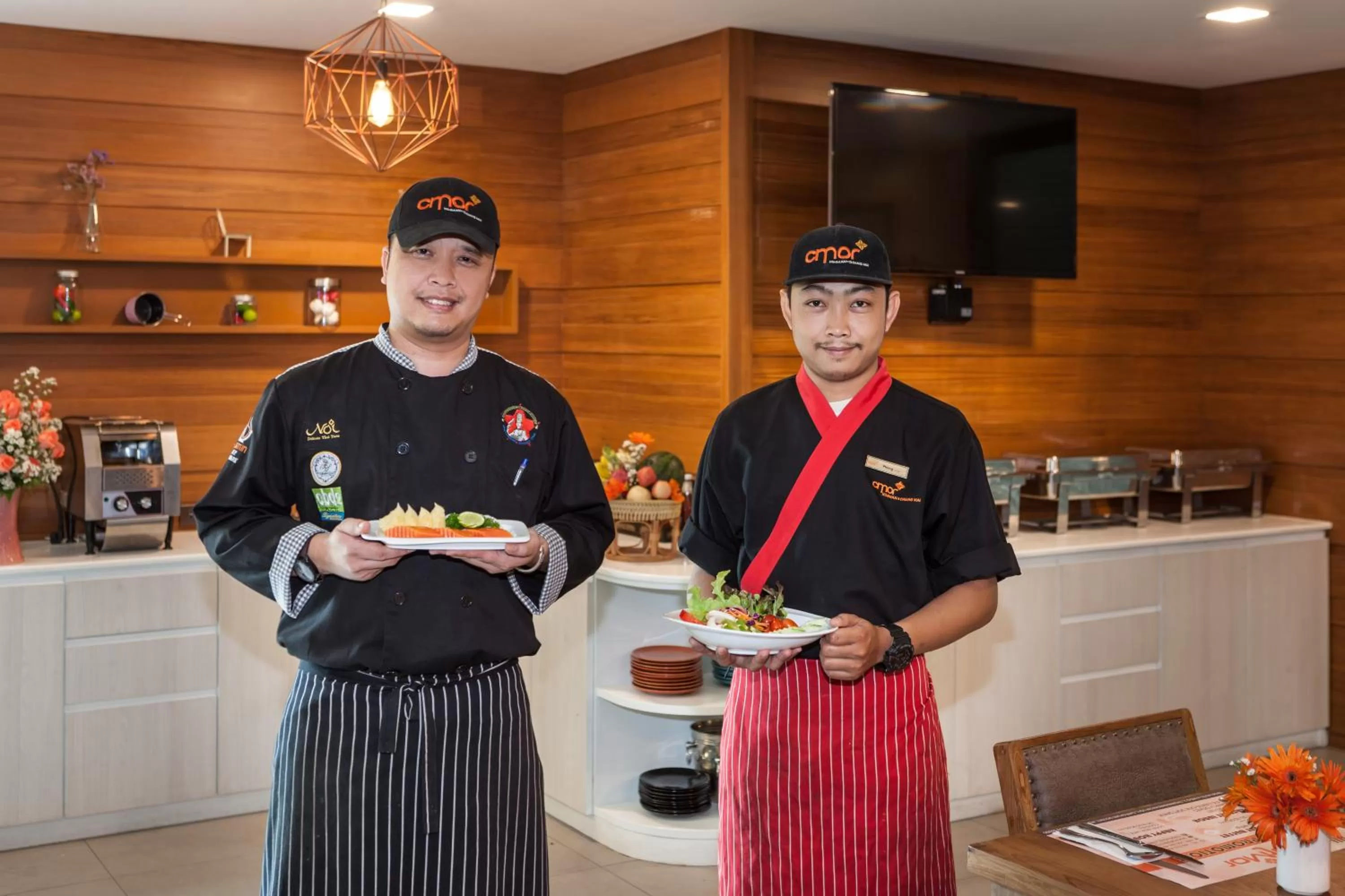 Restaurant/places to eat in Cmor Nimman by Recall Hotels