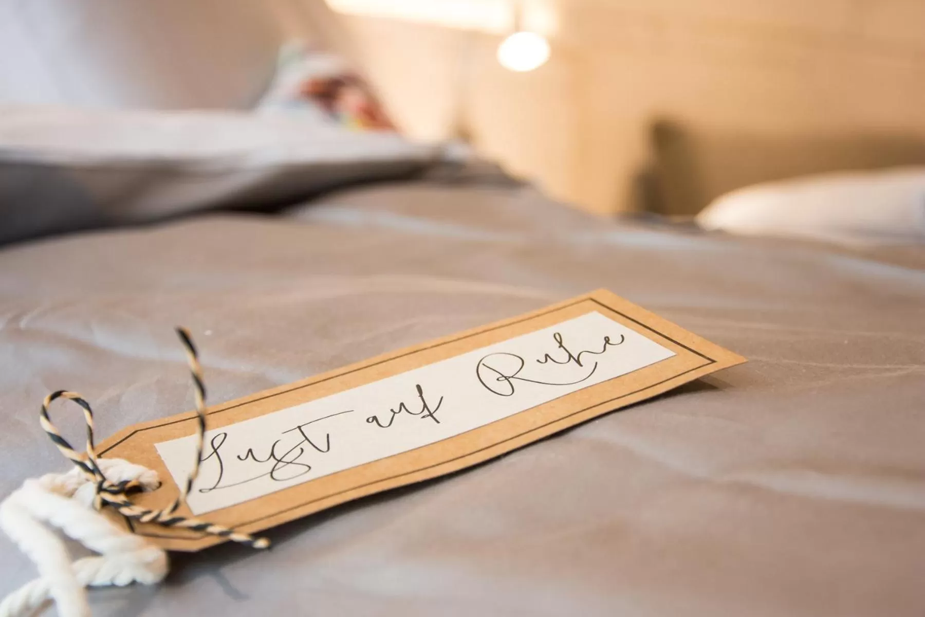 Staff in kroneLODGE - Self-Check-In Hotel