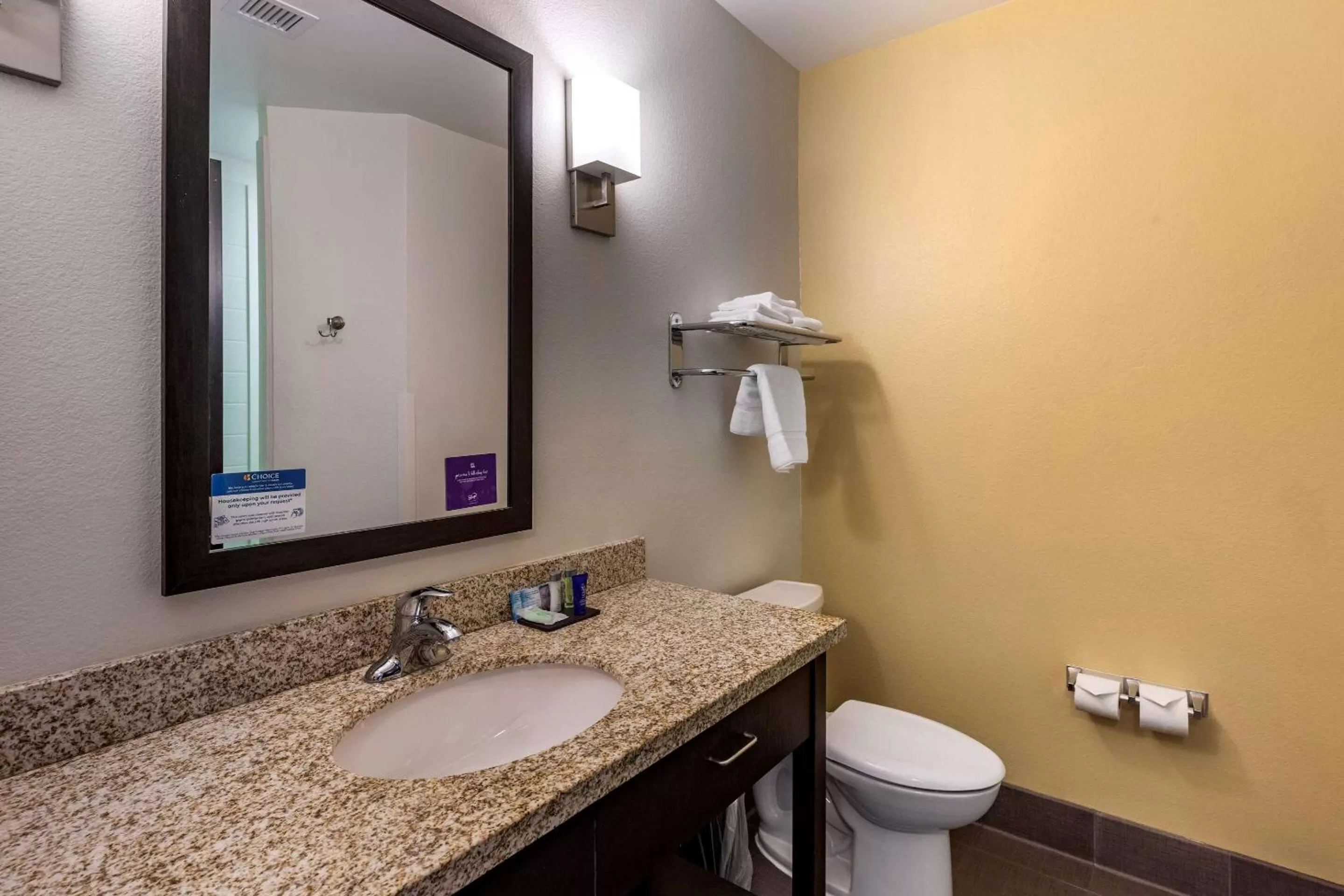 Bathroom in Sleep Inn & Suites Miles City I-94