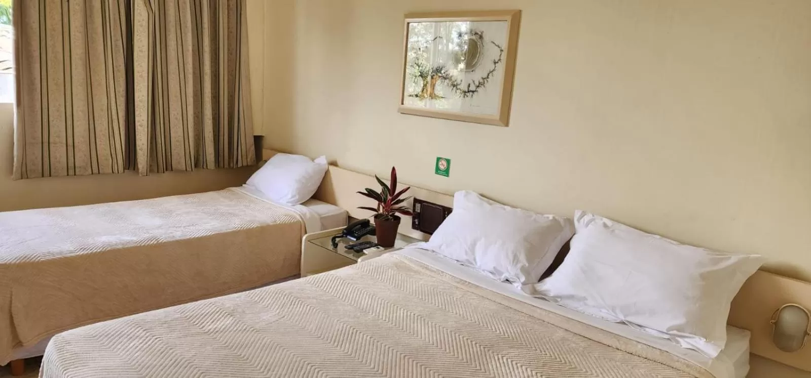 Bed in Hotel do Lago