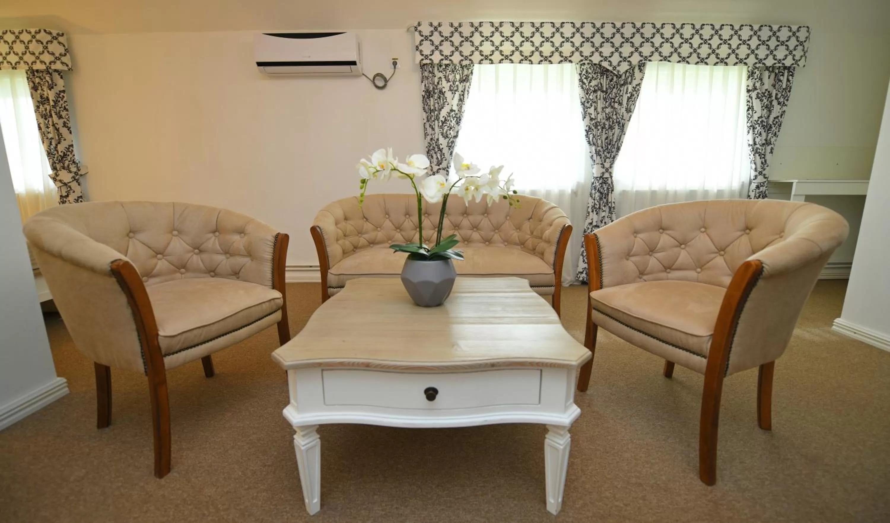 Seating Area in Vip Motel Restaurant