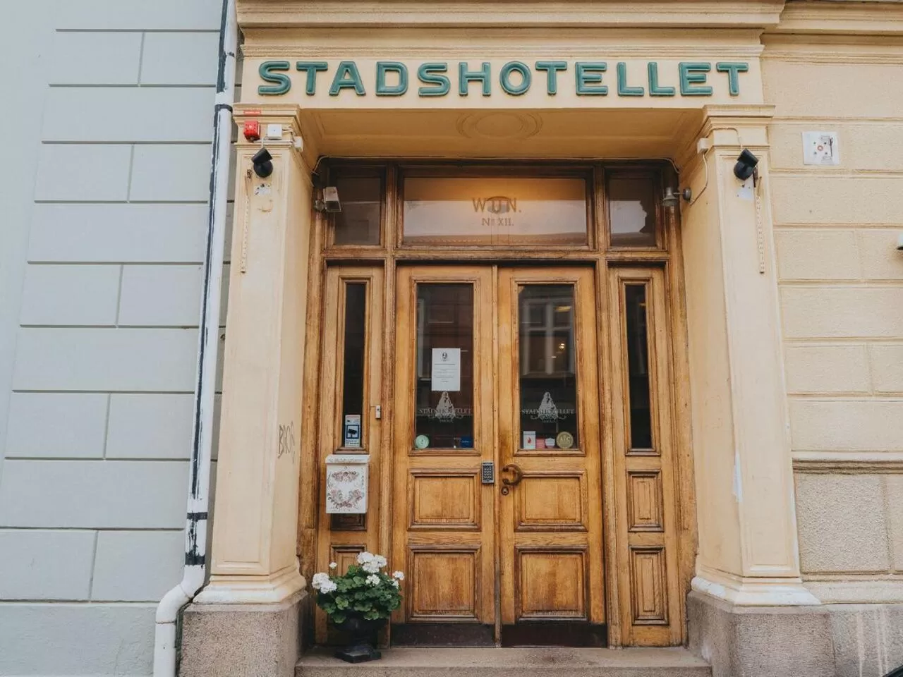 Facade/entrance in Arboga Stadshotell