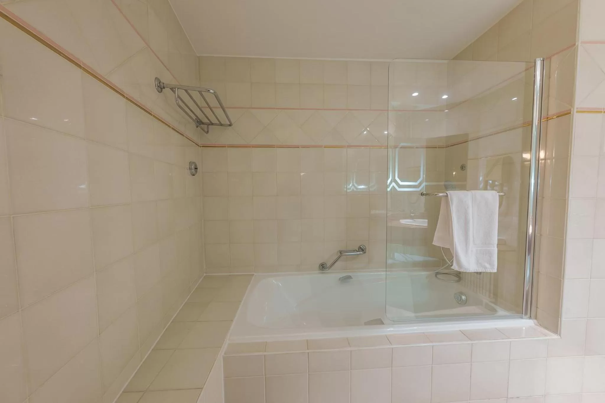 Bathroom in Best Western Plus Le Picardy